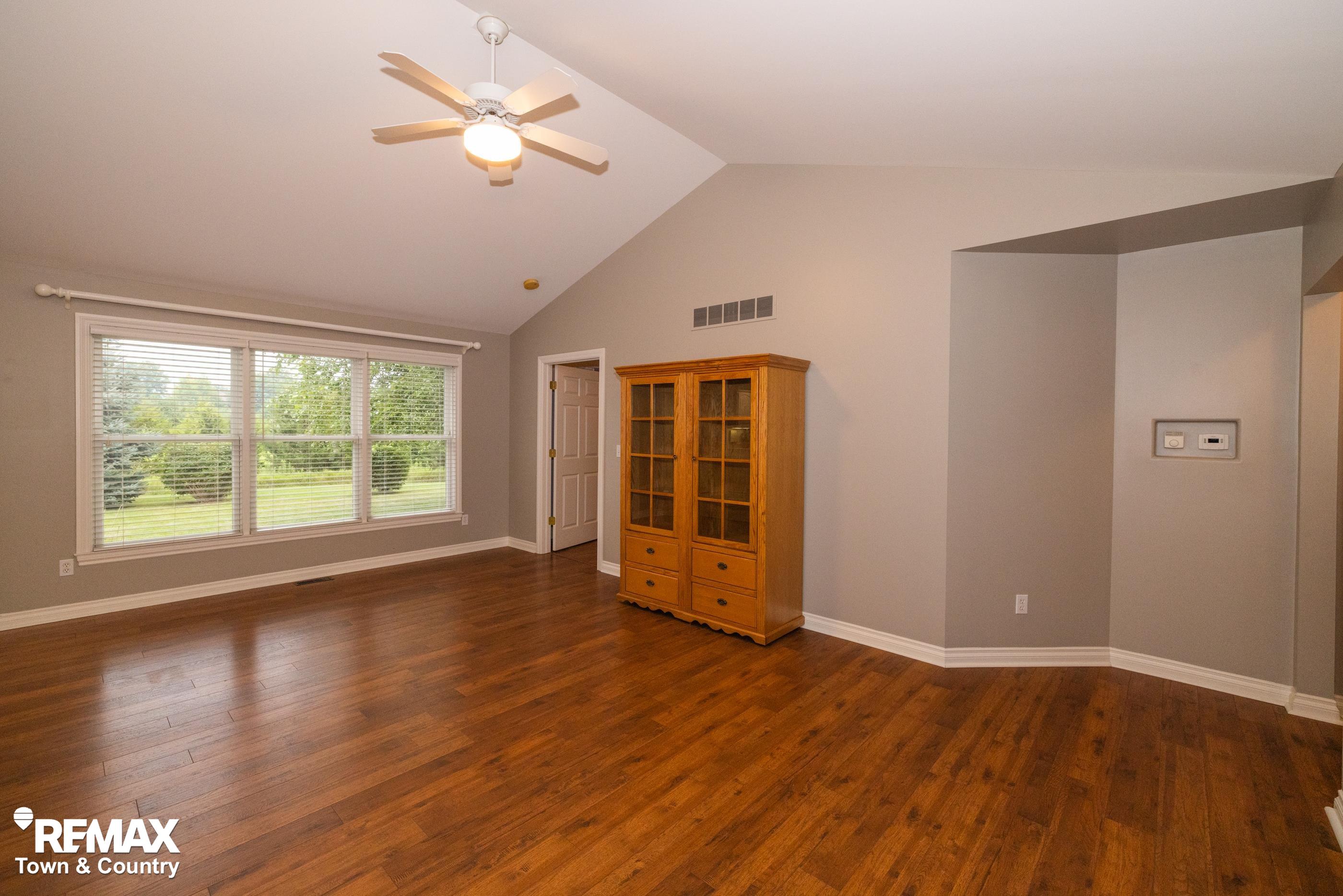 166 Beacon Point Parkway