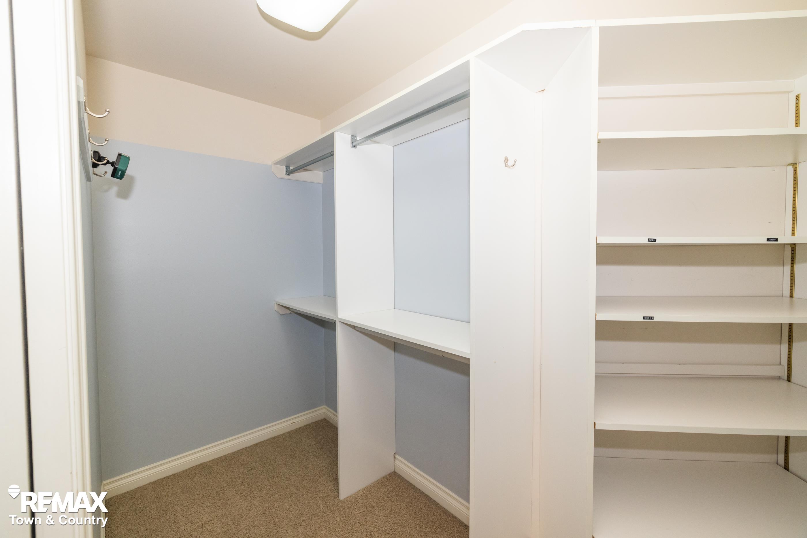 166 Beacon Point Parkway