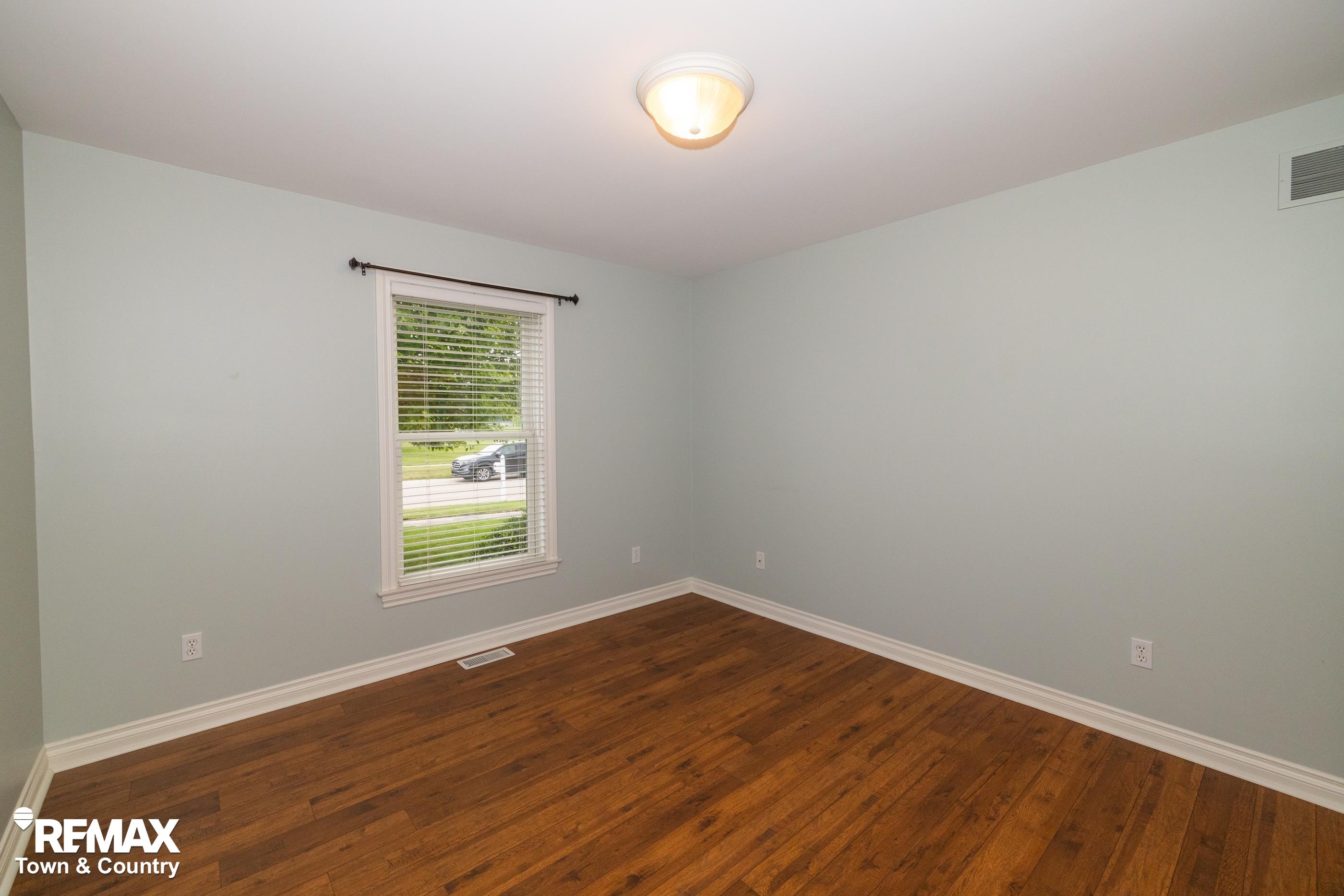 166 Beacon Point Parkway