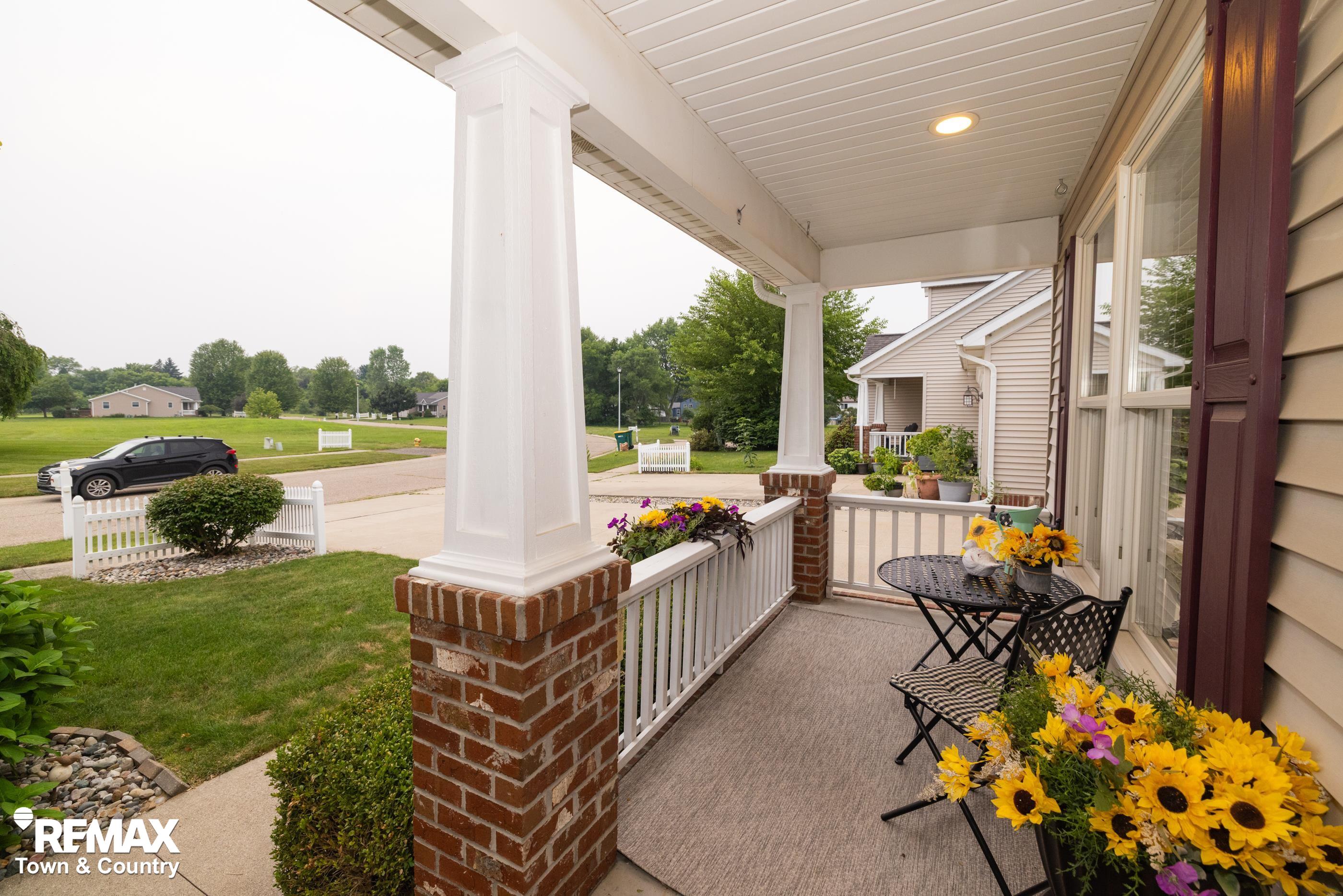 166 Beacon Point Parkway
