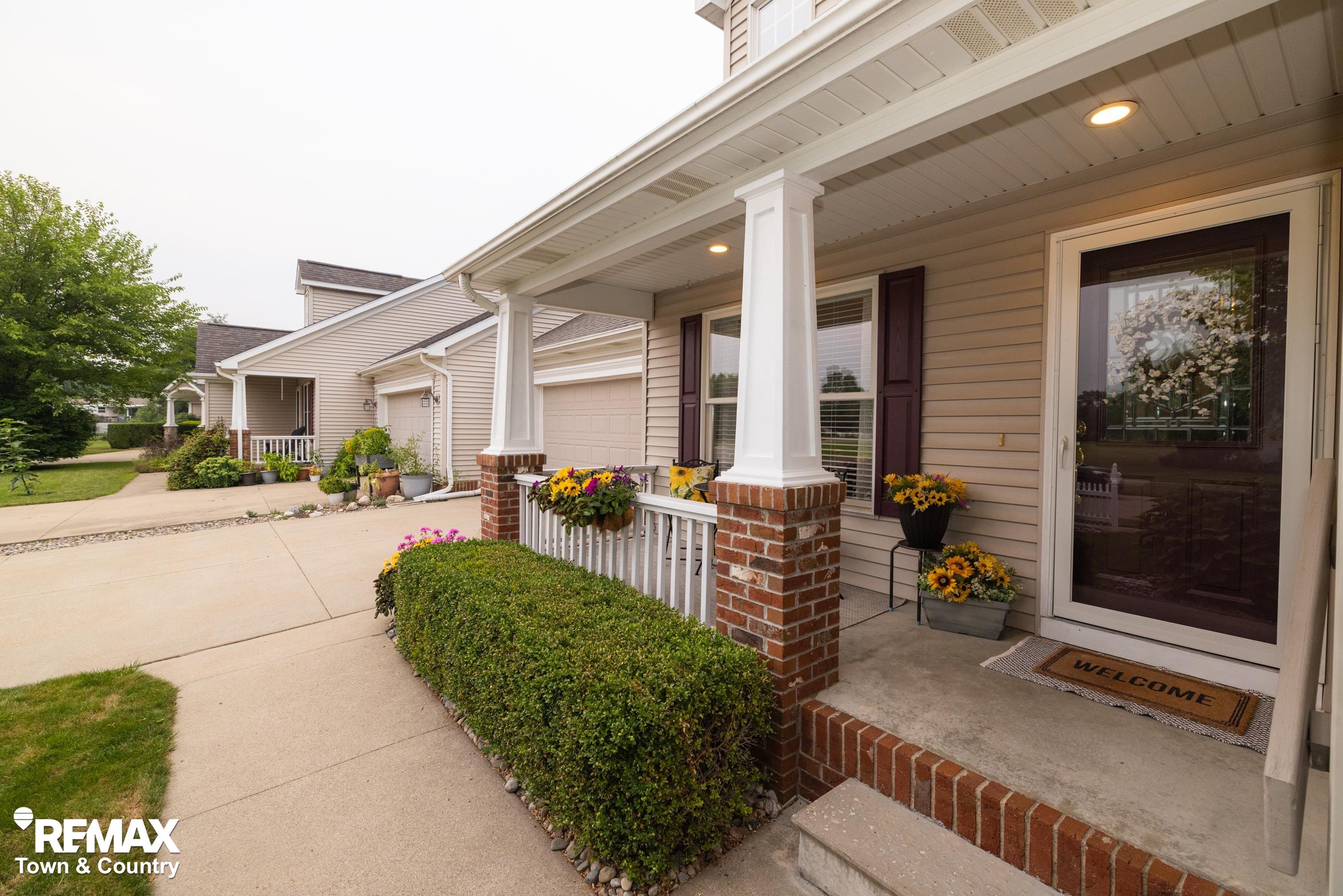 166 Beacon Point Parkway