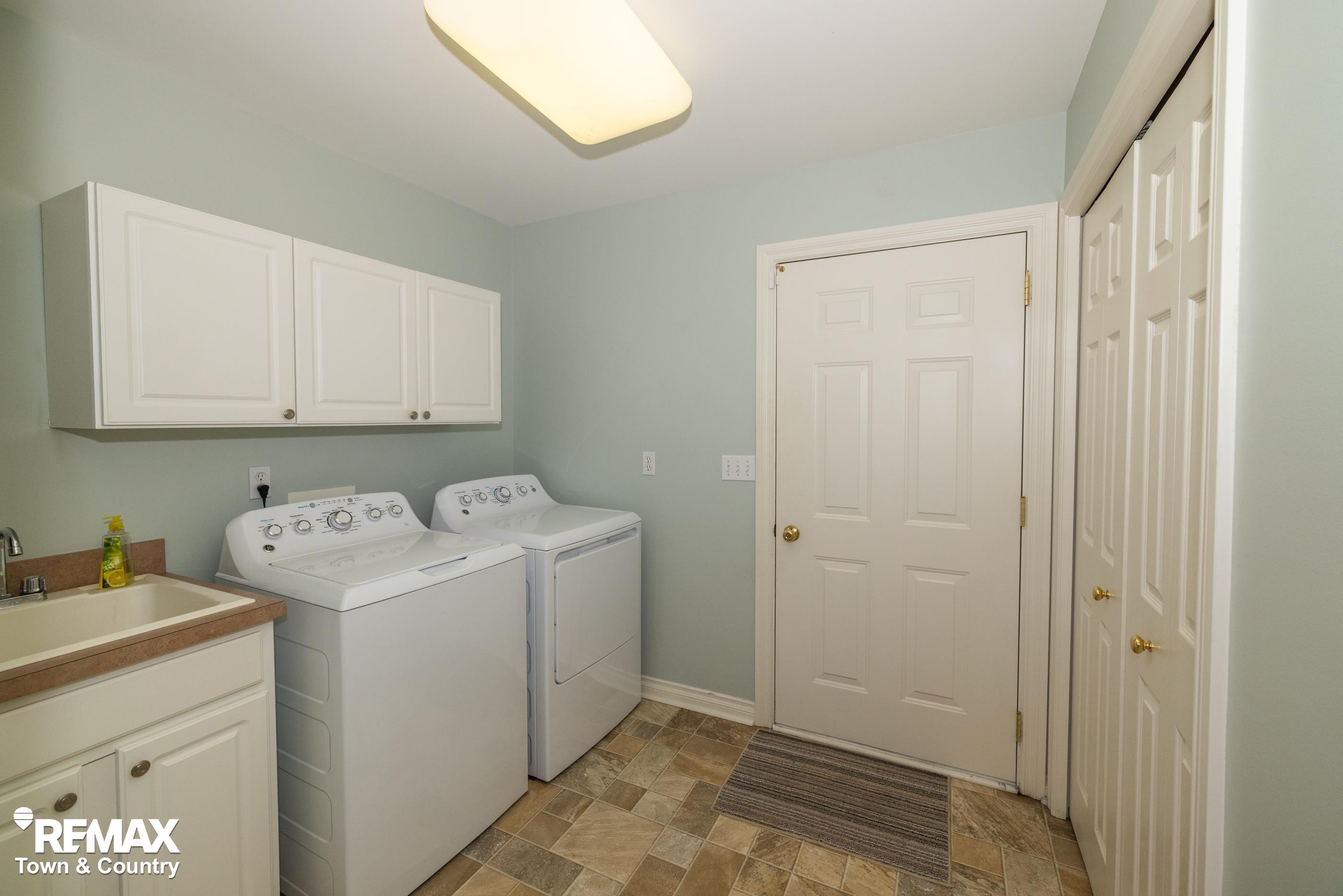 166 Beacon Point Parkway