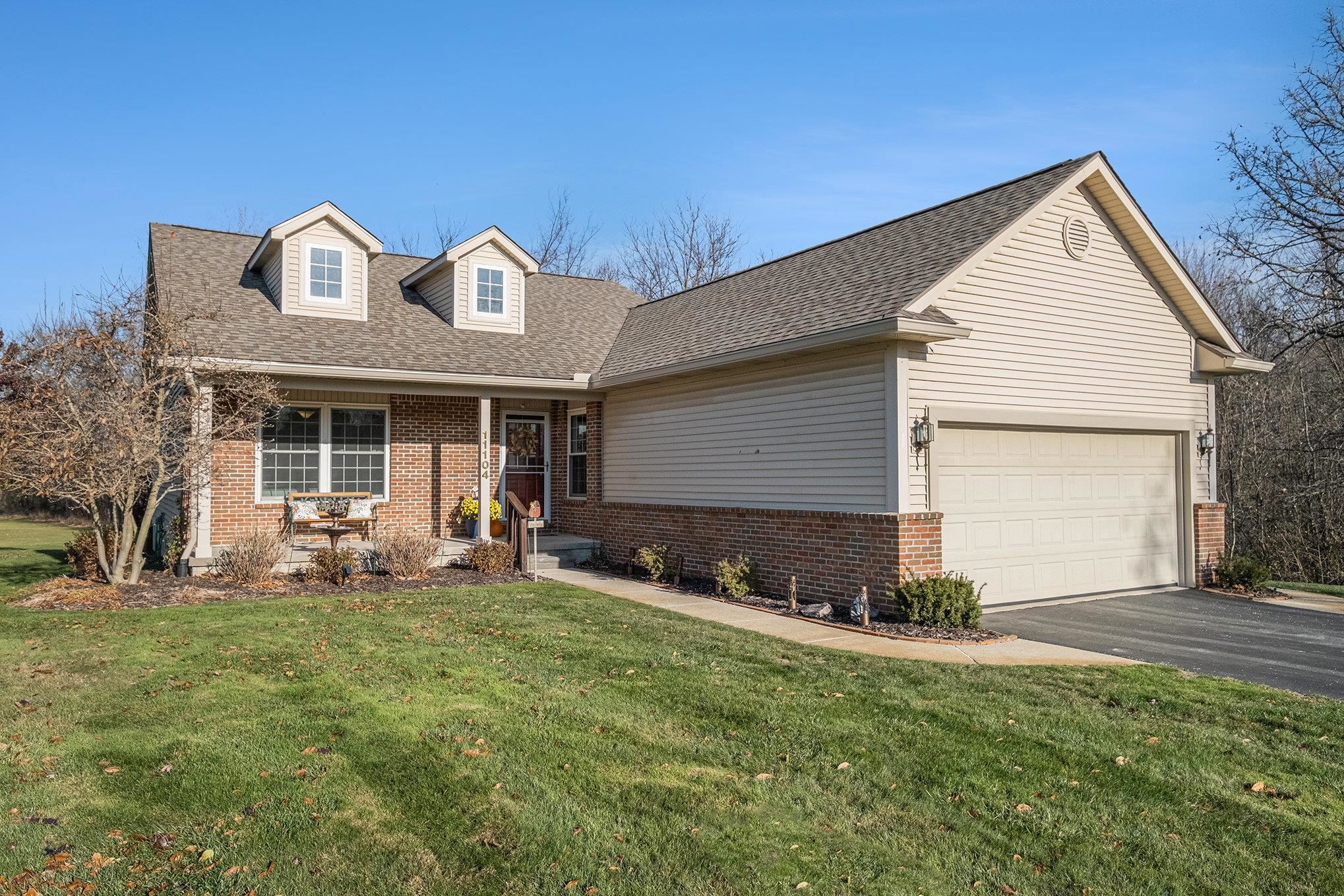 11104 Strathmore Court