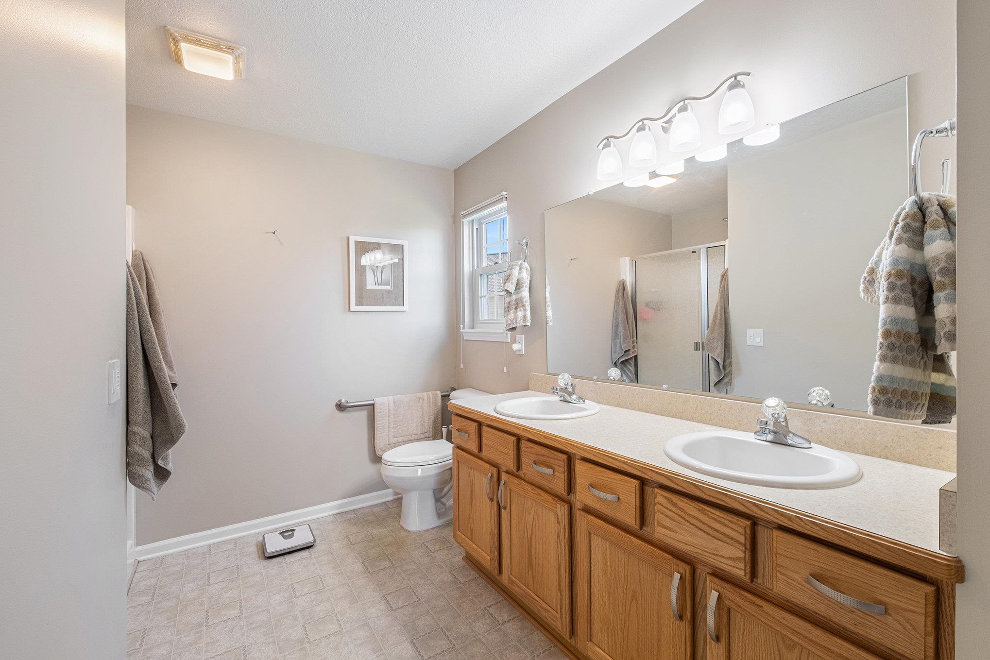 11104 Strathmore Court