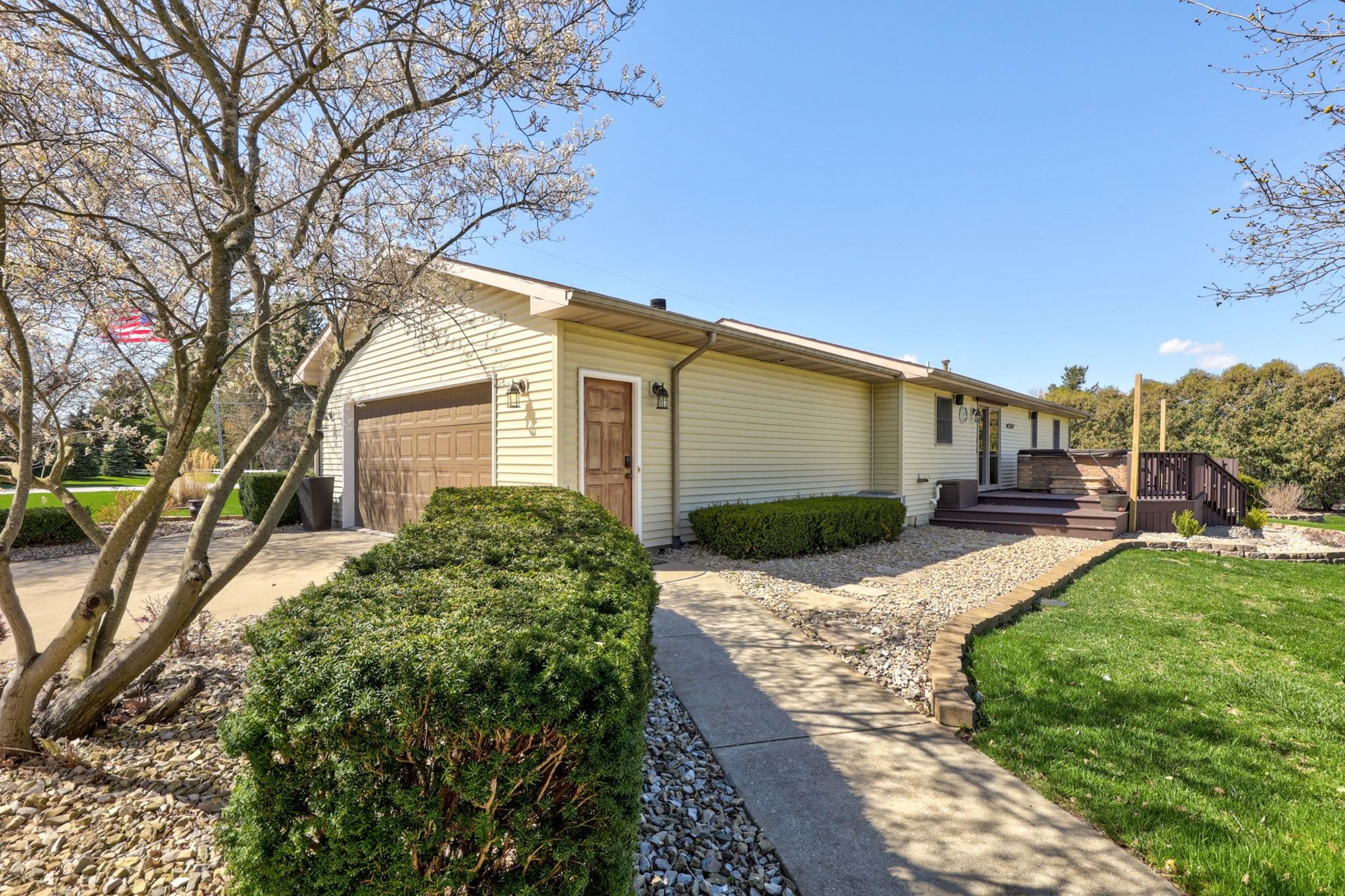 9405 S Gera Road