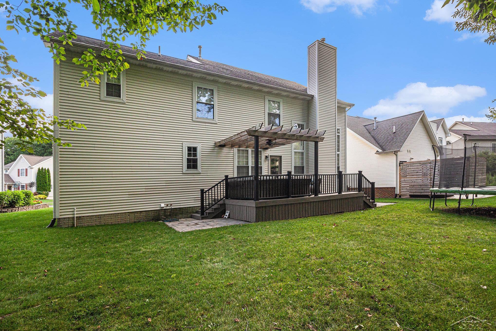 10386 Edgewood Drive