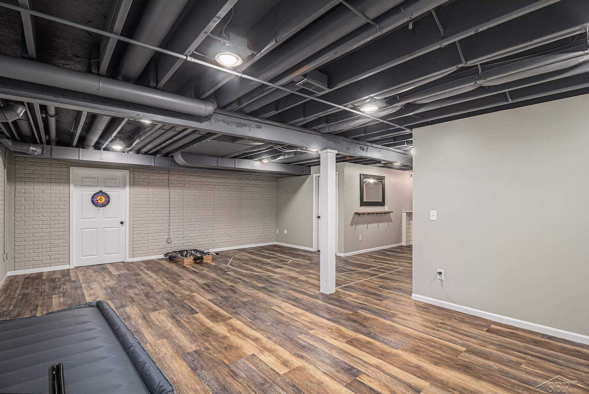 10386 Edgewood Drive