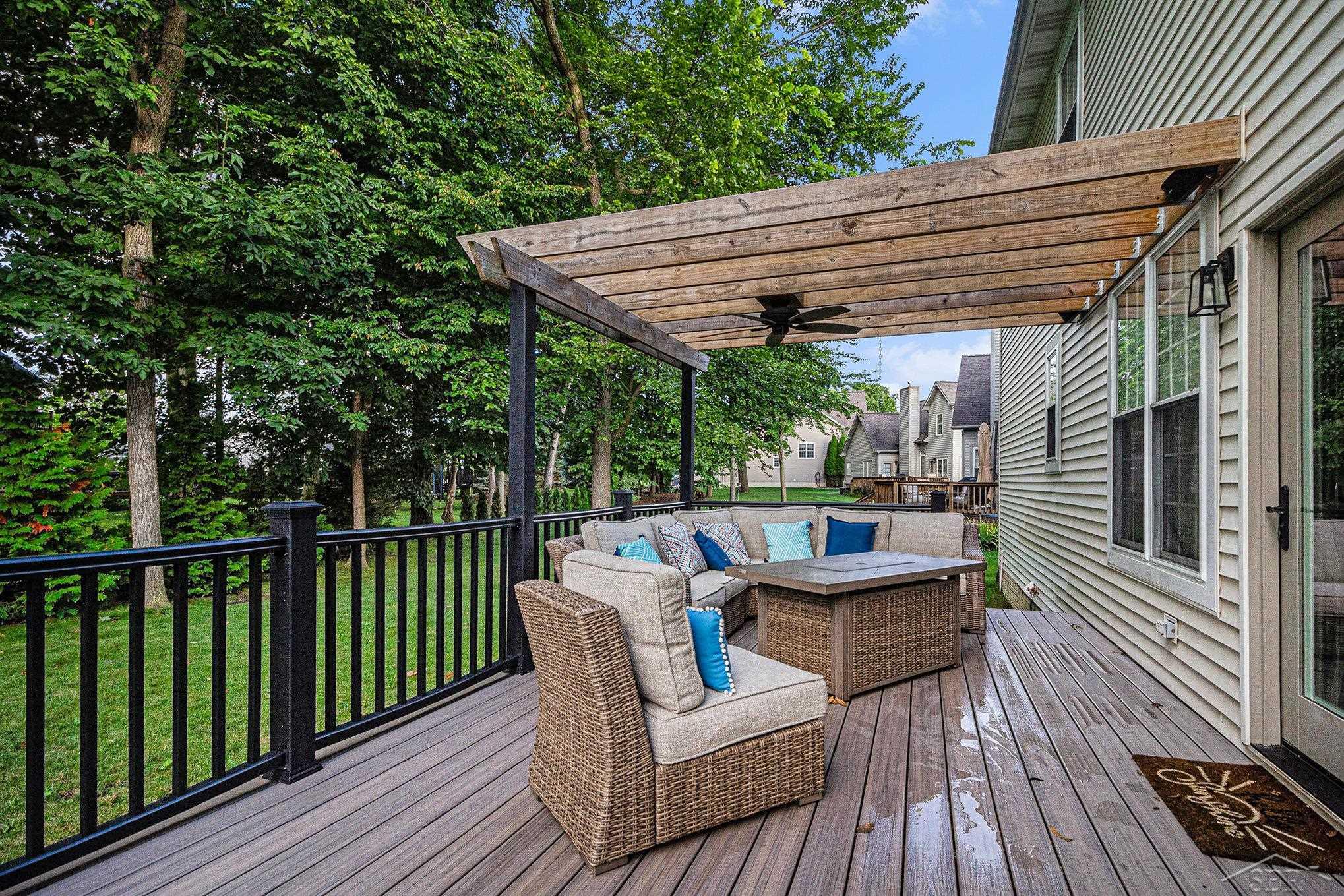 10386 Edgewood Drive