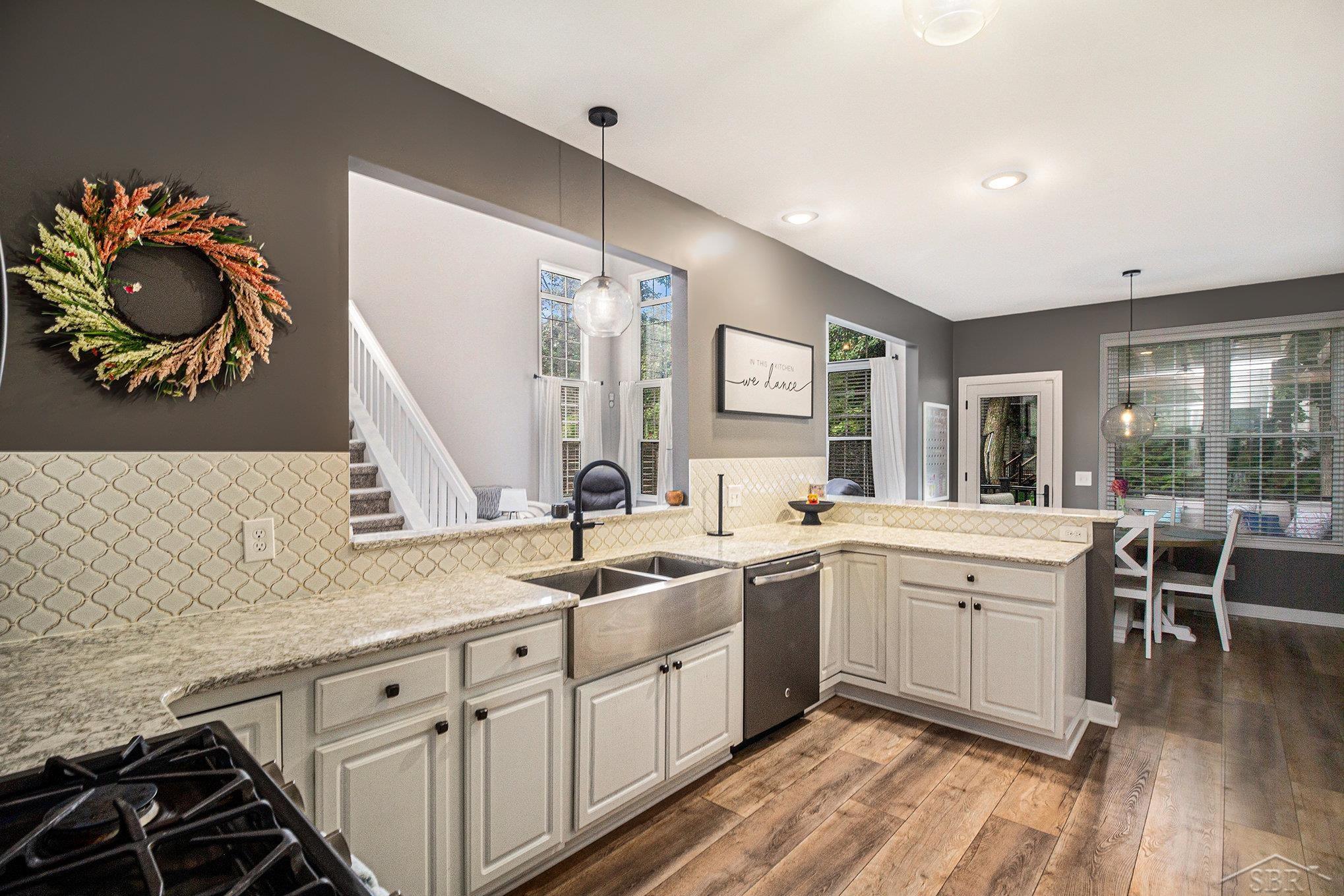 10386 Edgewood Drive