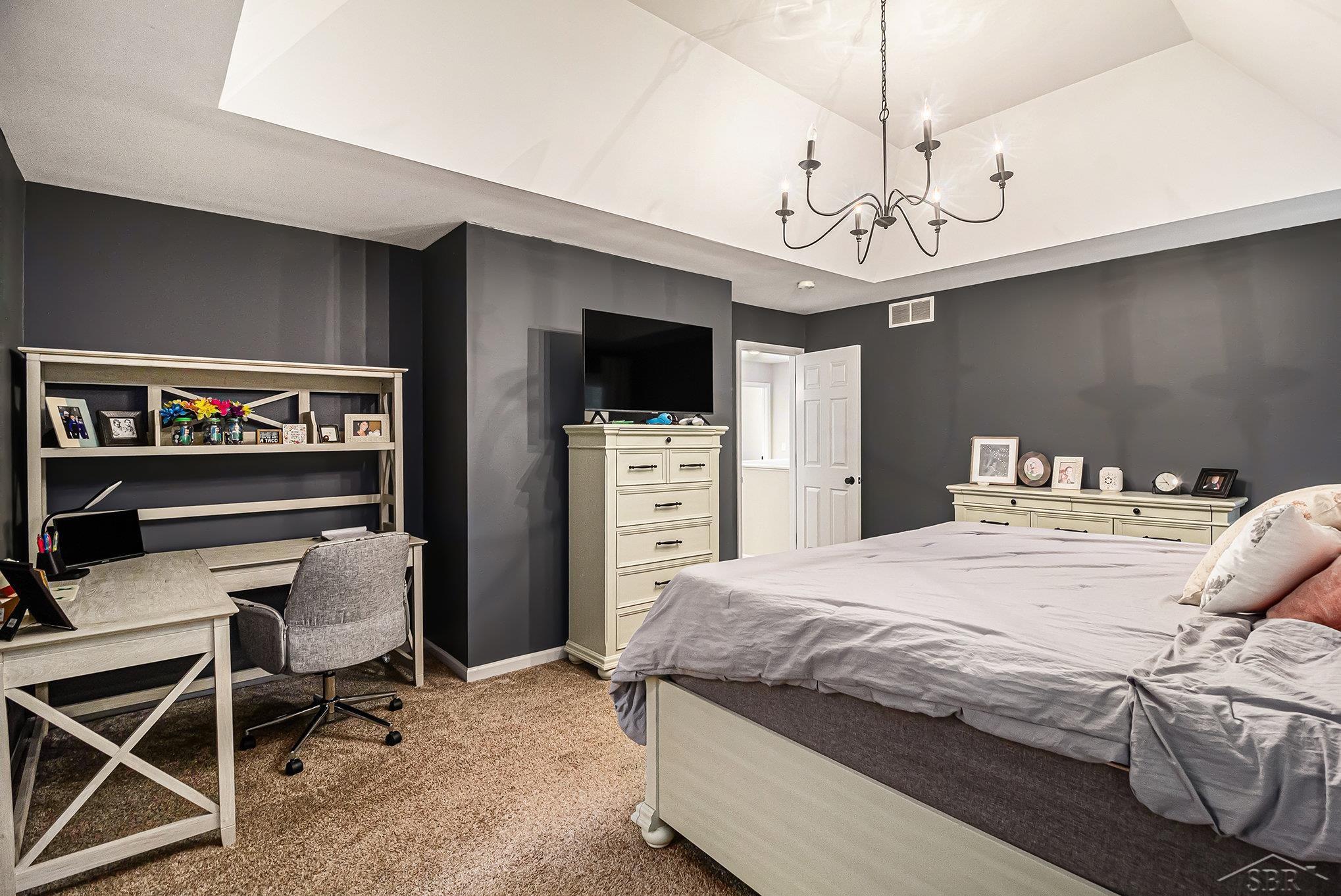 10386 Edgewood Drive