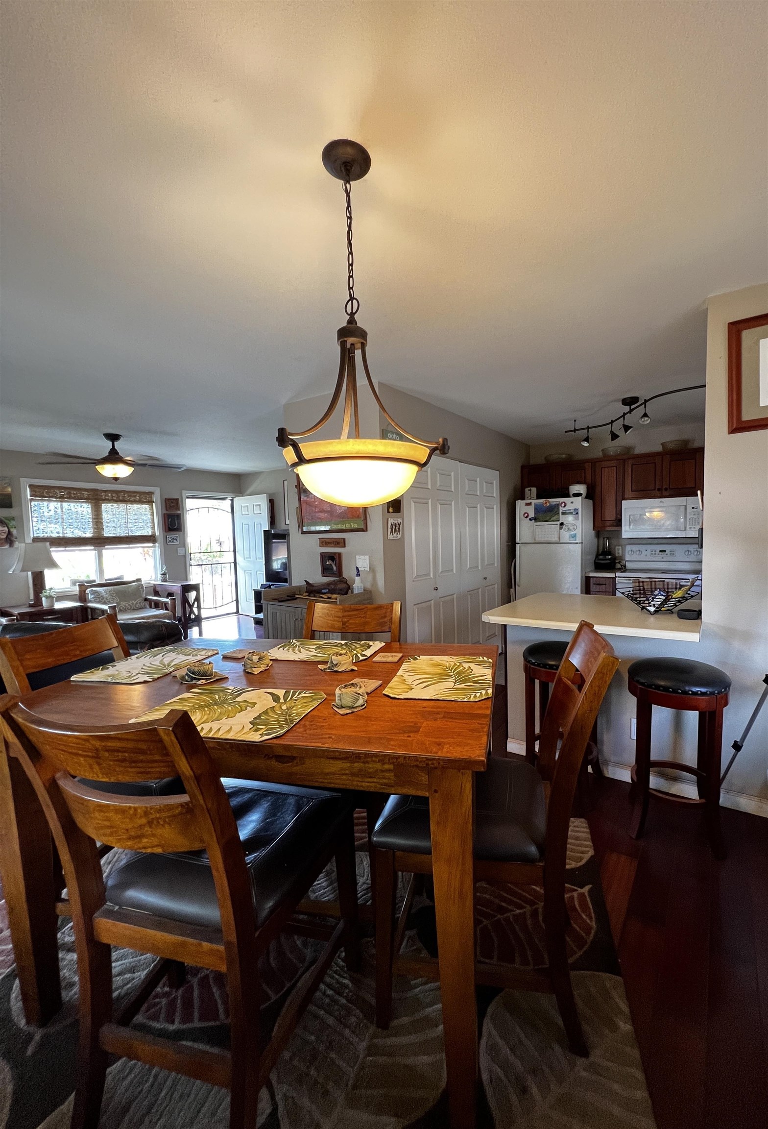 325 Thirteenth St