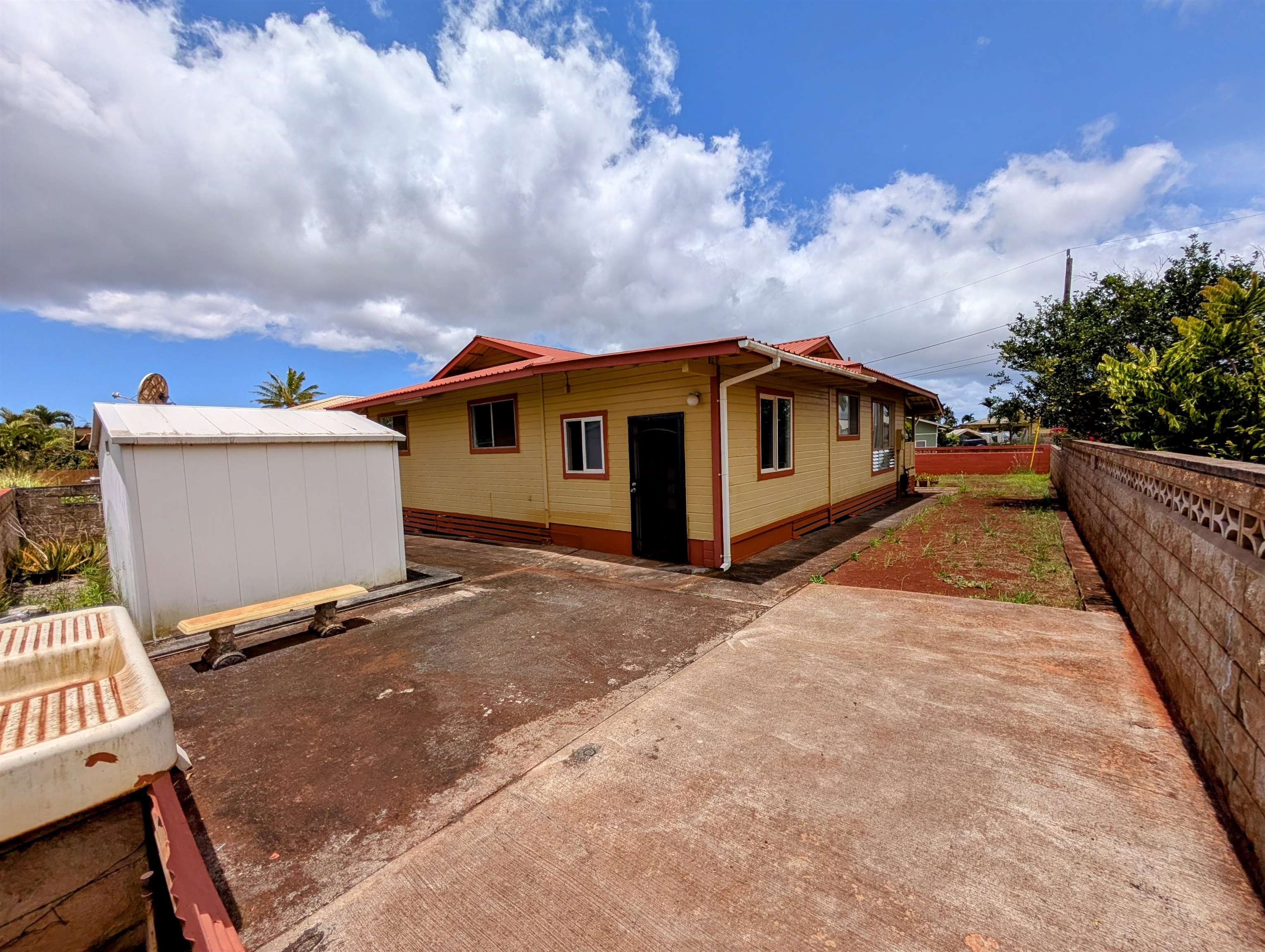 1525 Pakali St