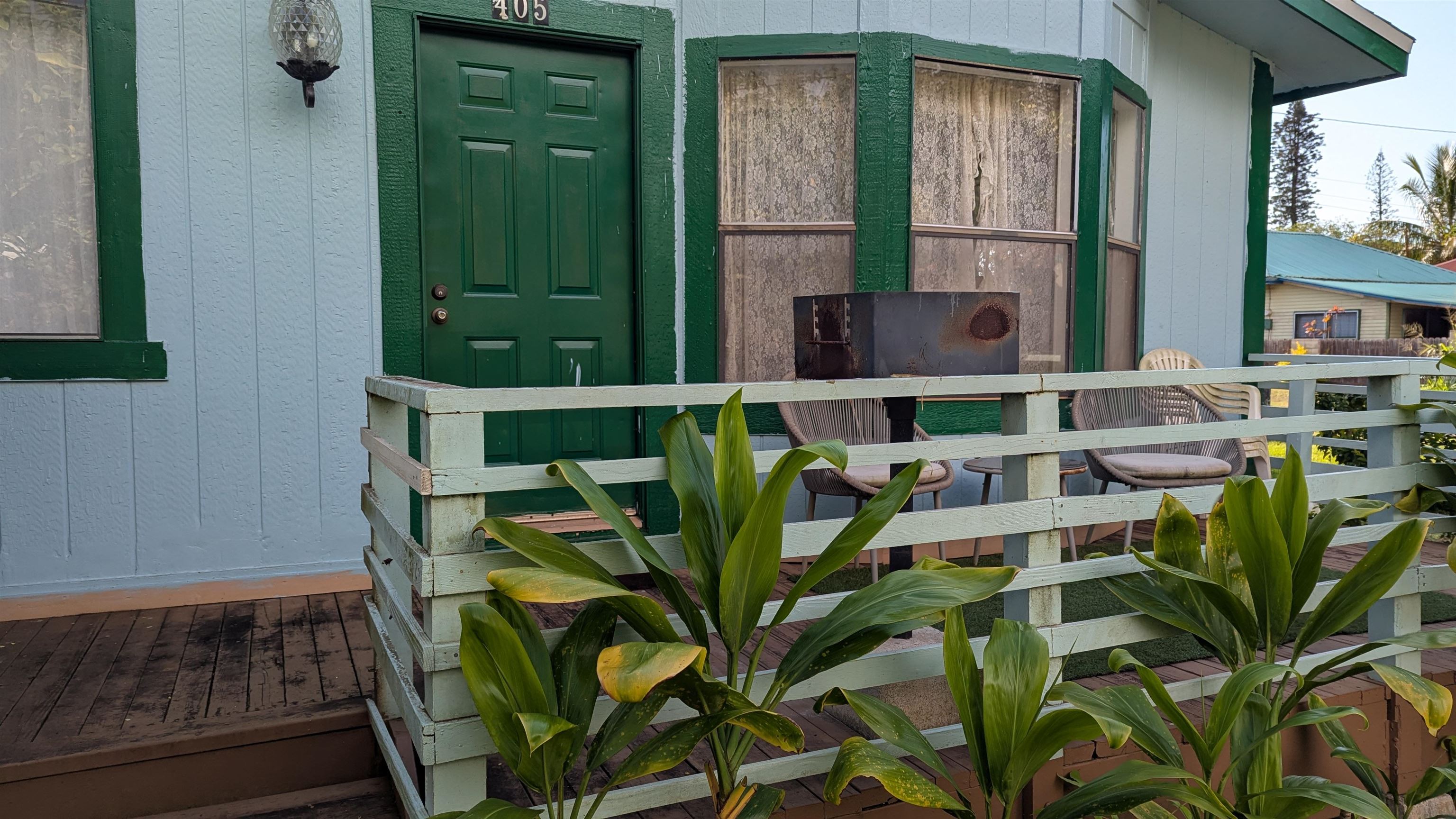 405 Lanai Ave