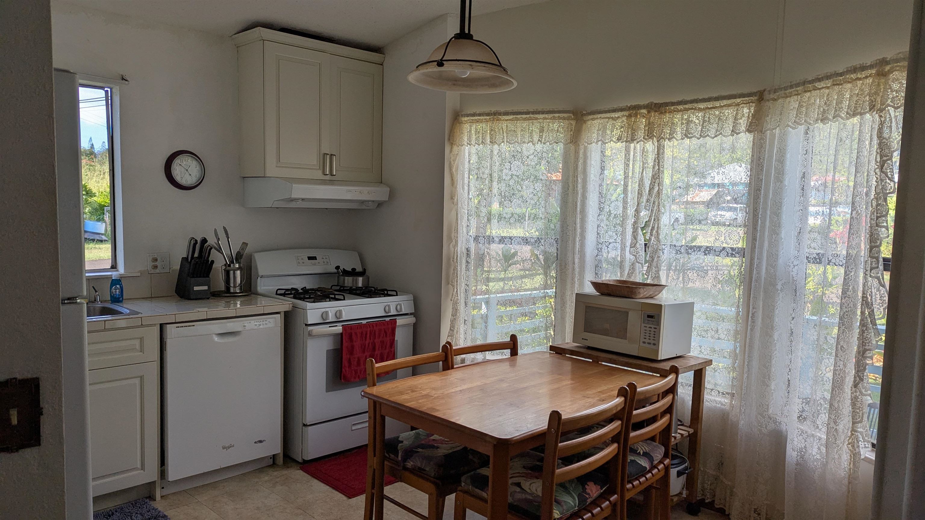 405 Lanai Ave