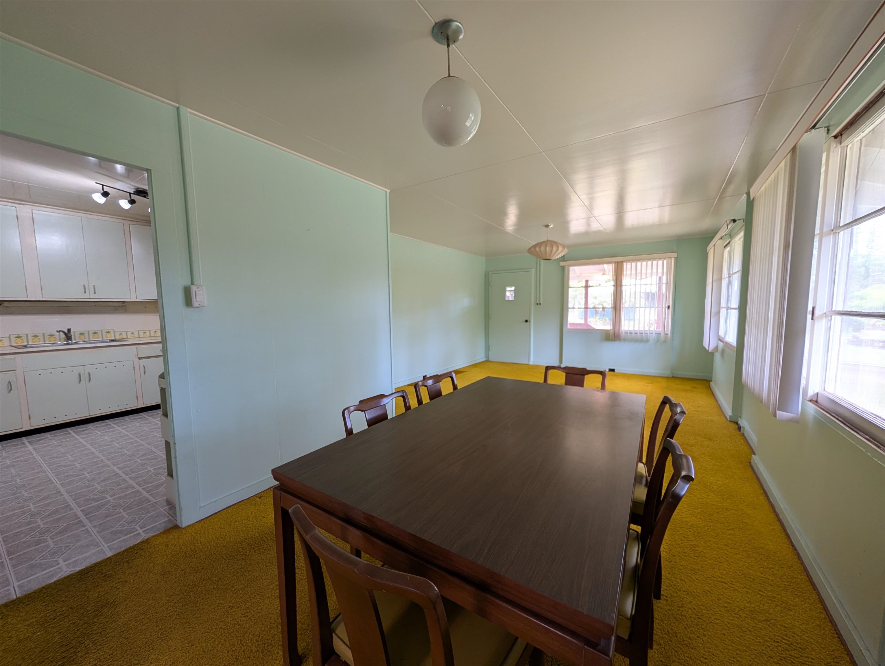 437 Hau Dr