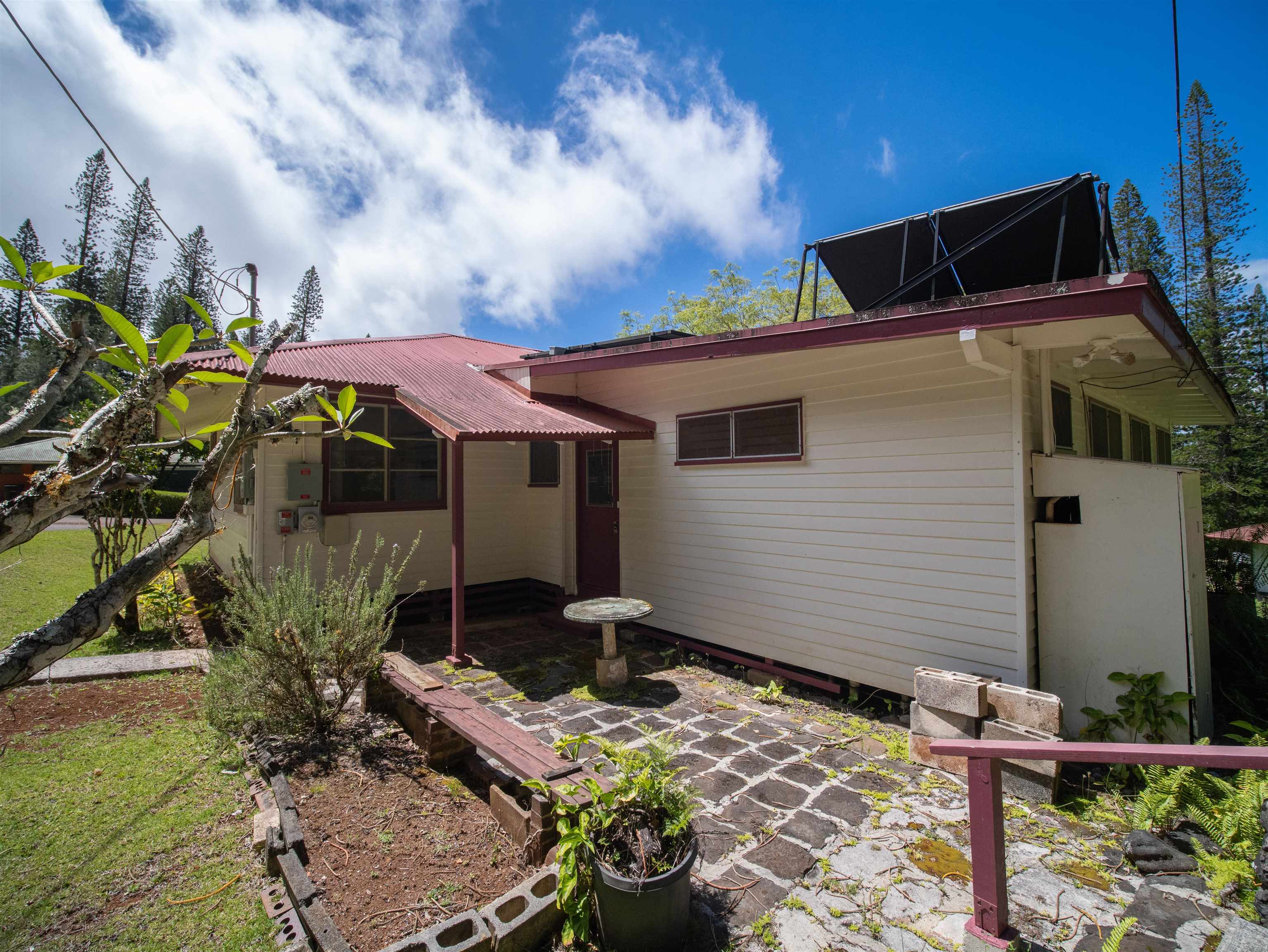 437 Hau Dr
