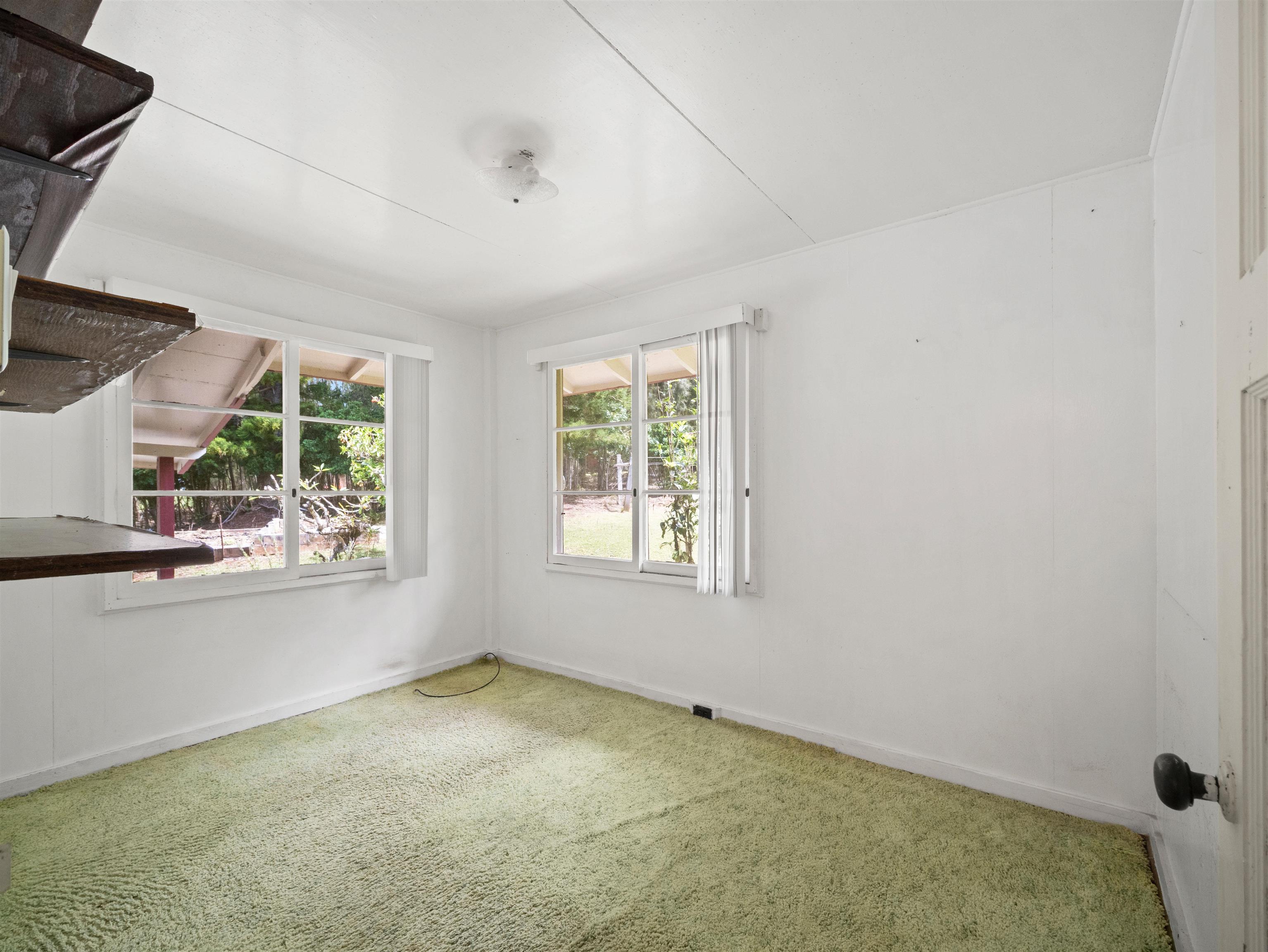 437 Hau Dr
