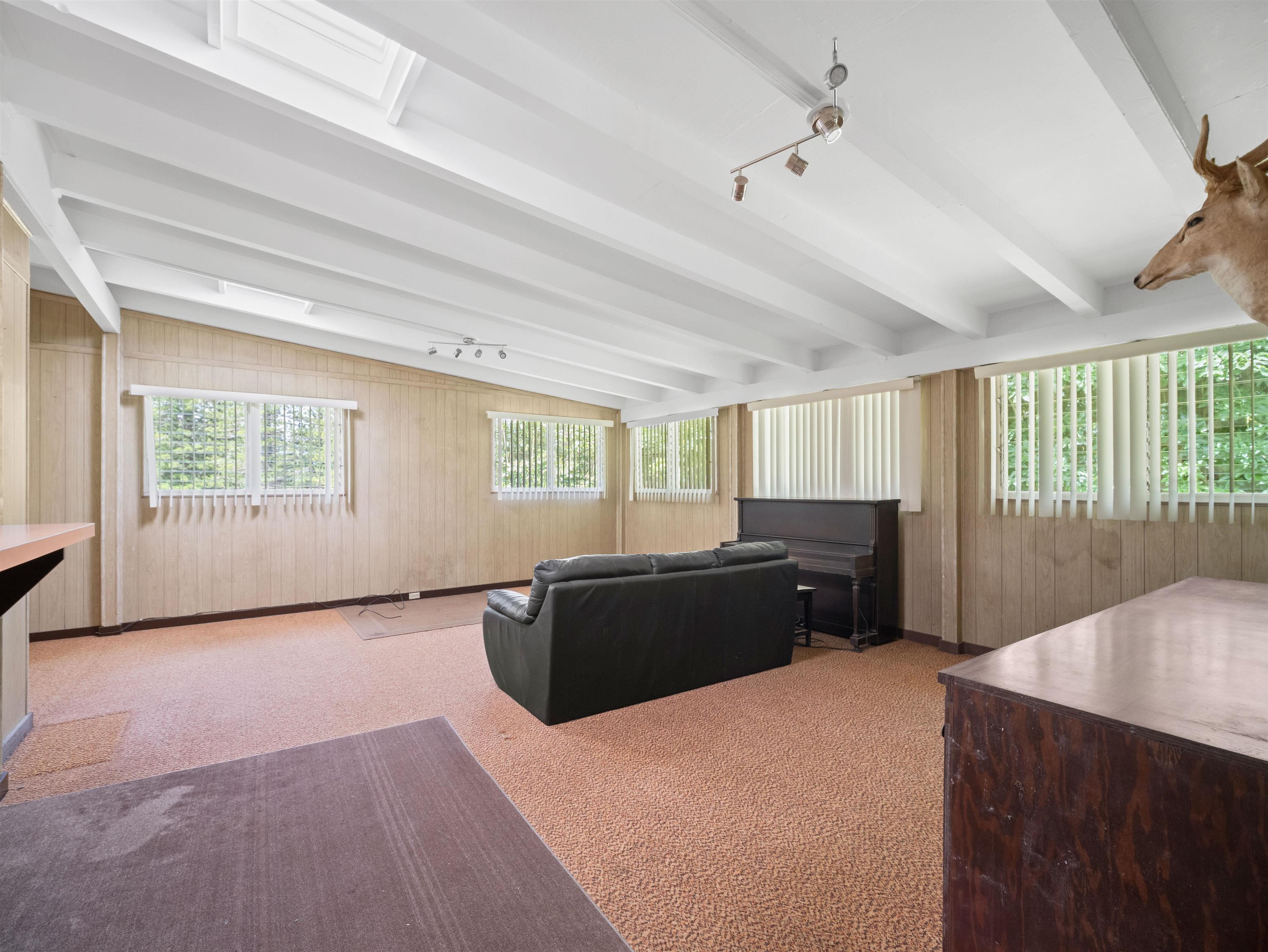 437 Hau Dr