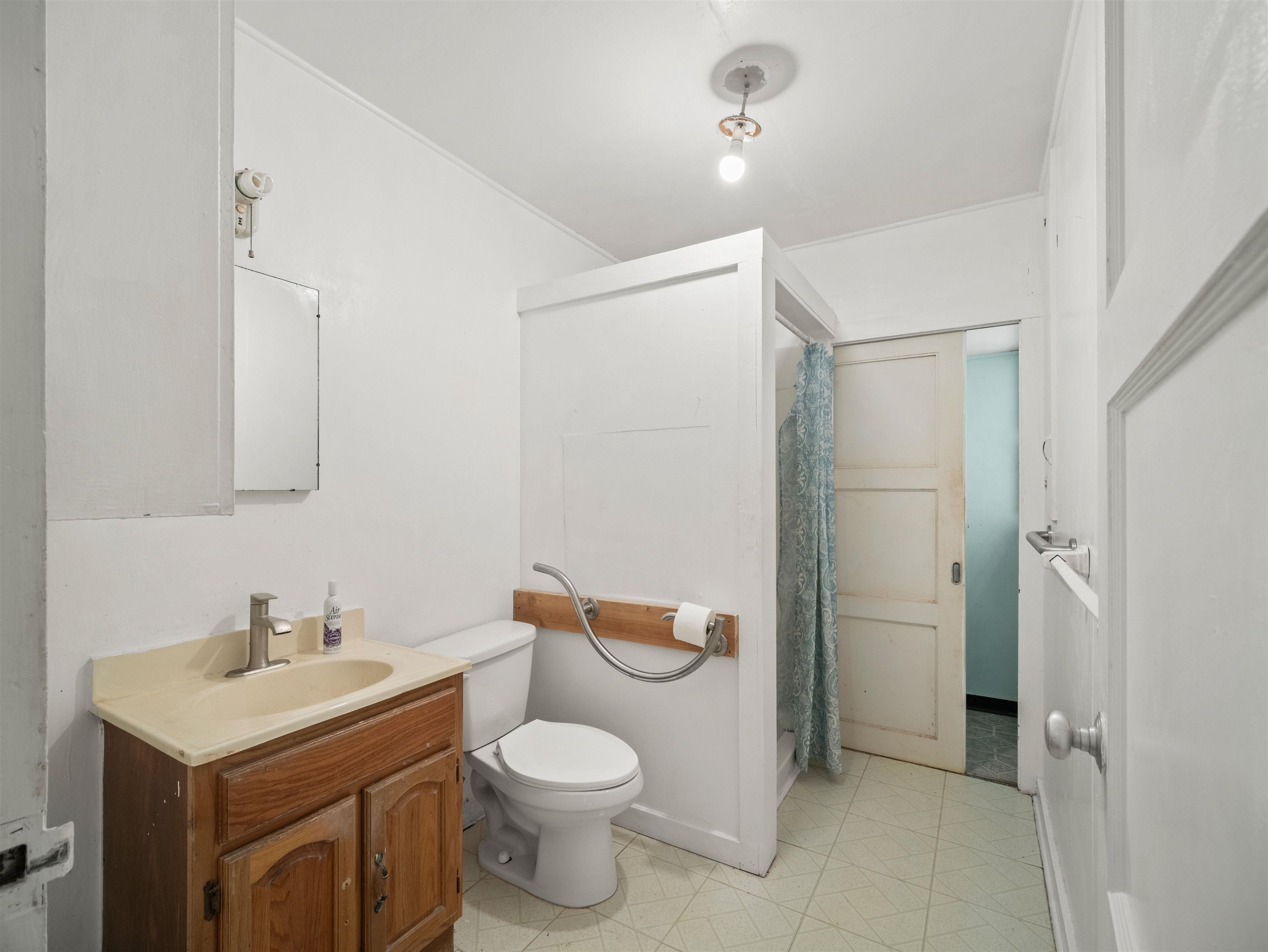 437 Hau Dr