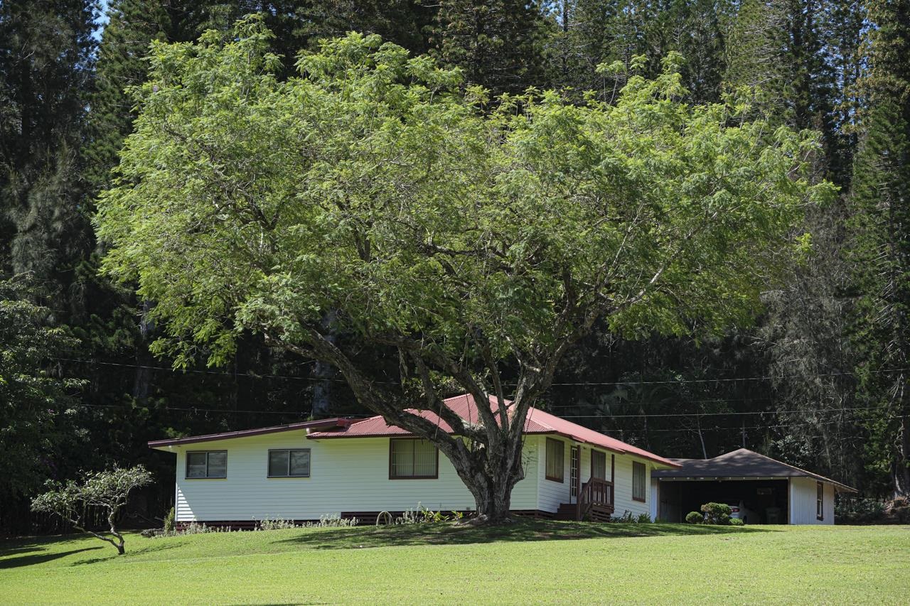 437 Hau Dr