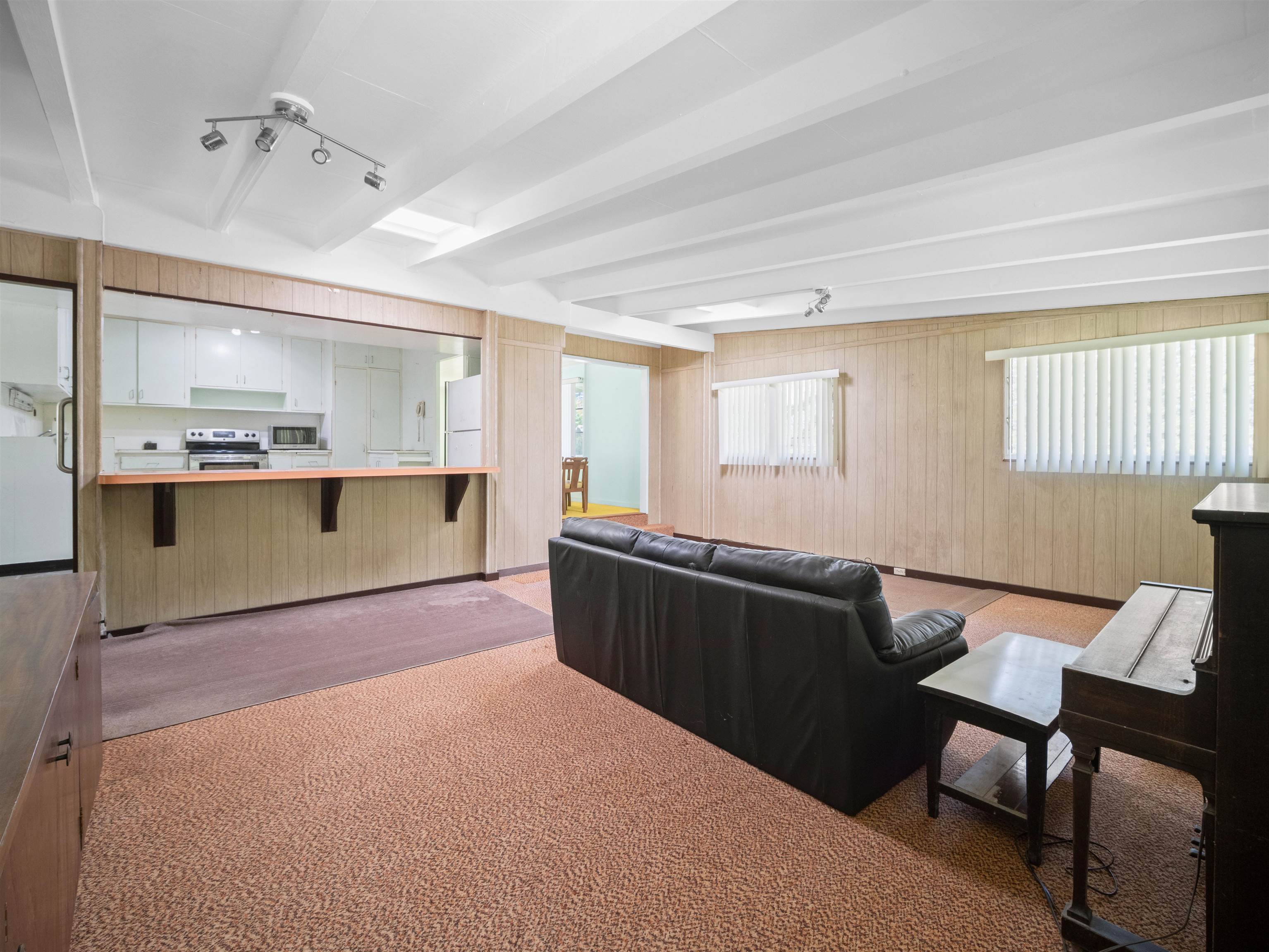 437 Hau Dr
