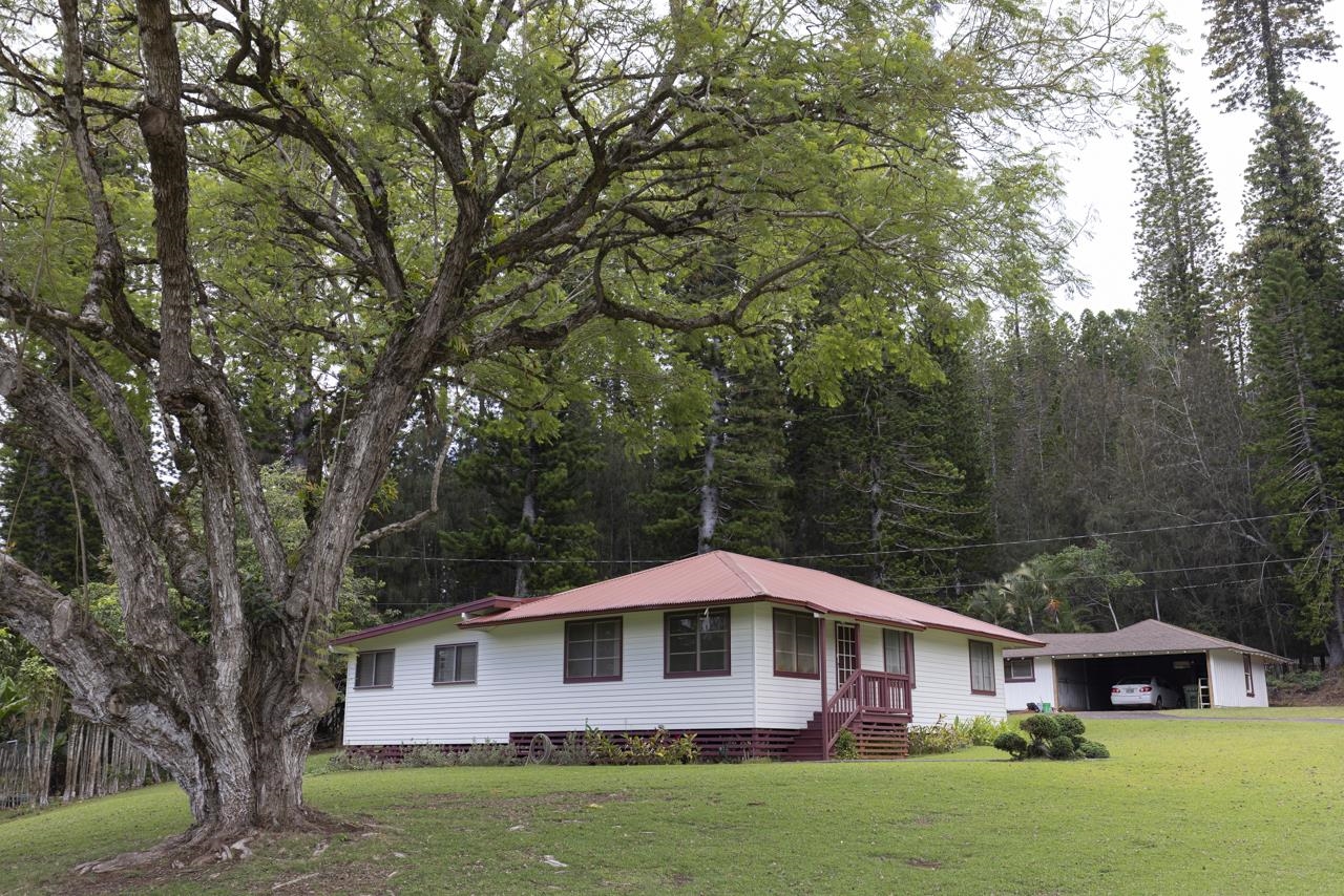 437 Hau Dr
