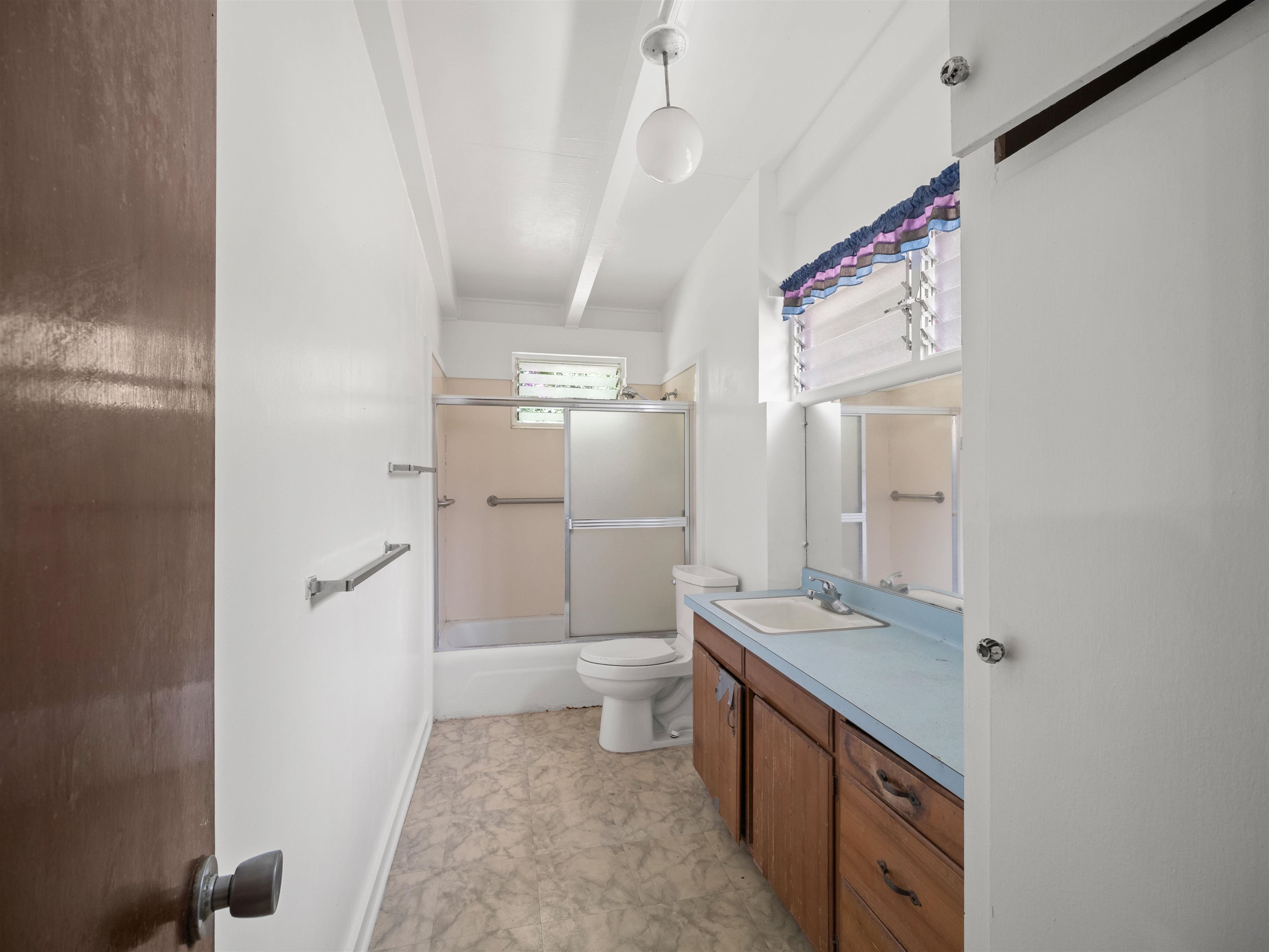 437 Hau Dr