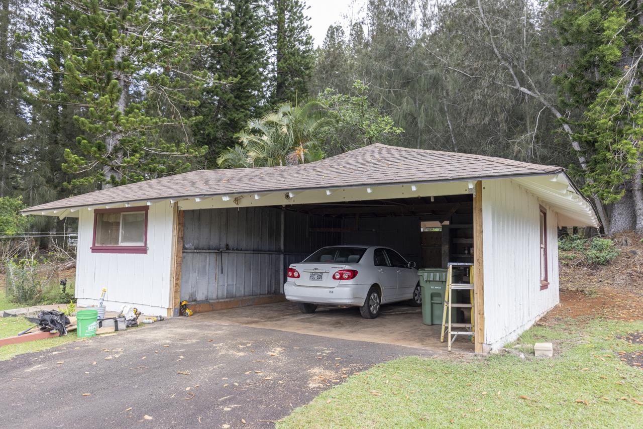 437 Hau Dr