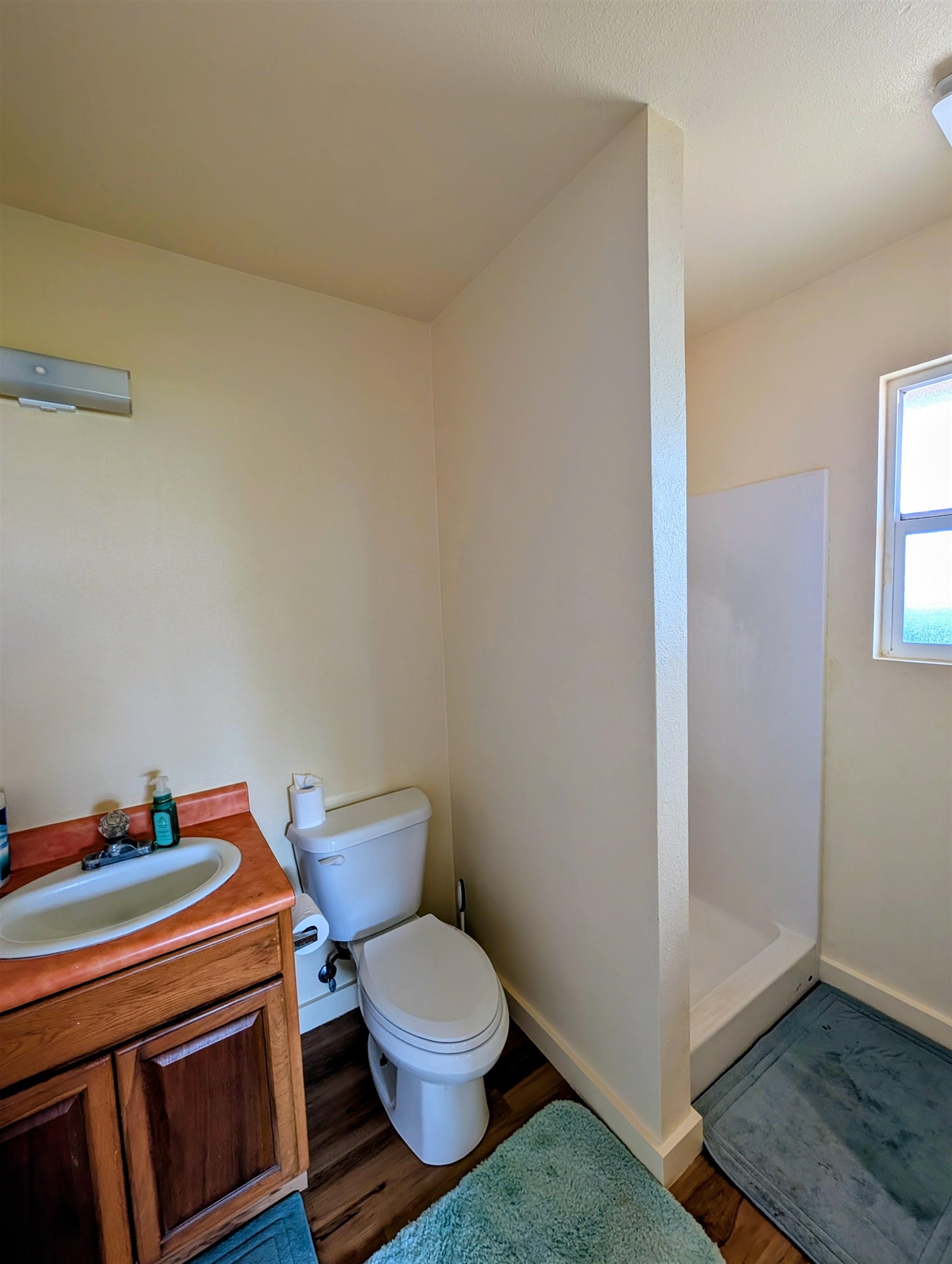 325 Gay St