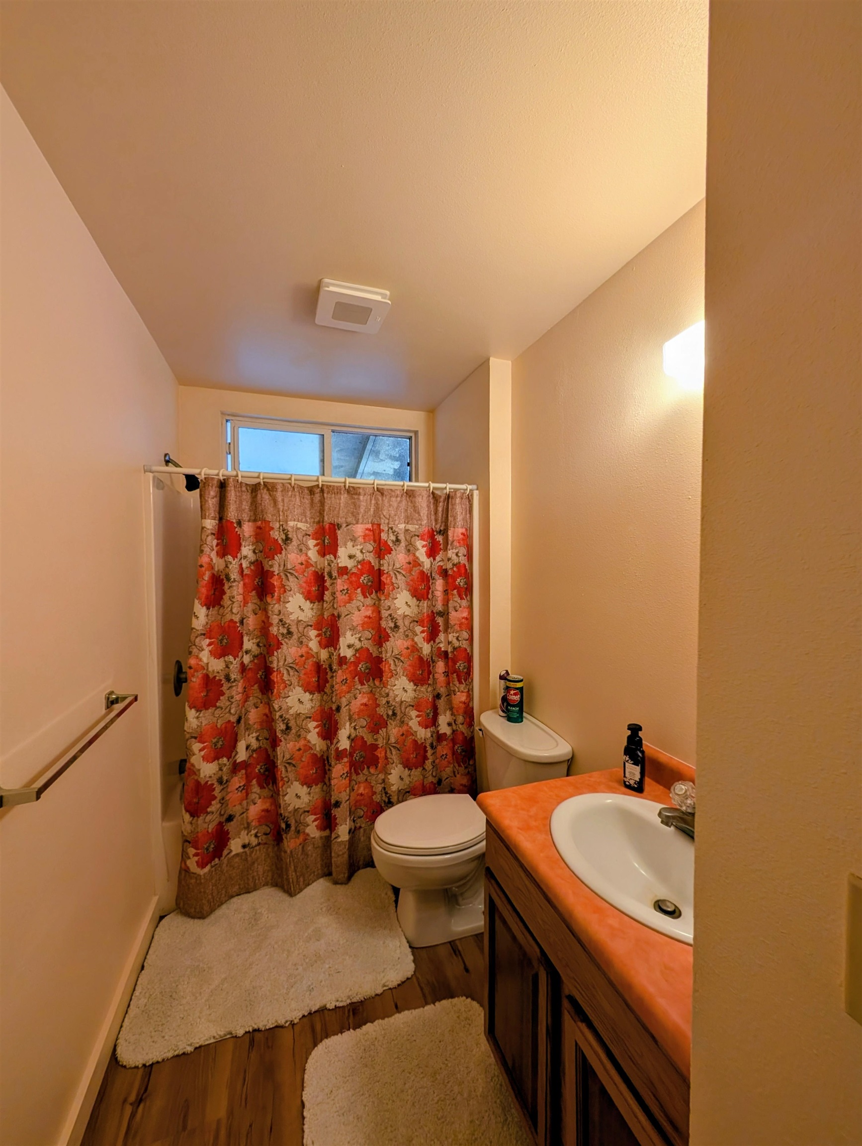 325 Gay St