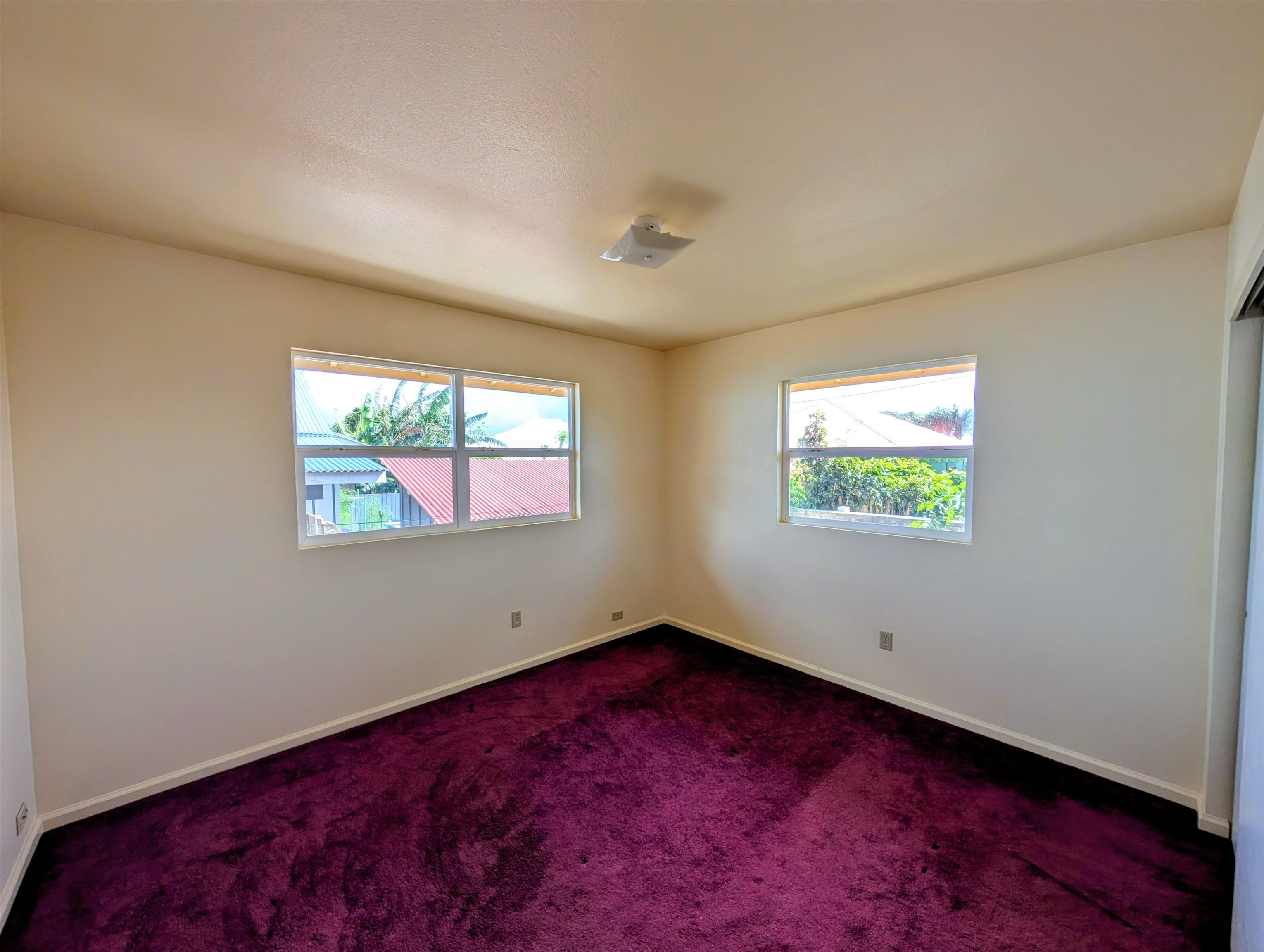 325 Gay St