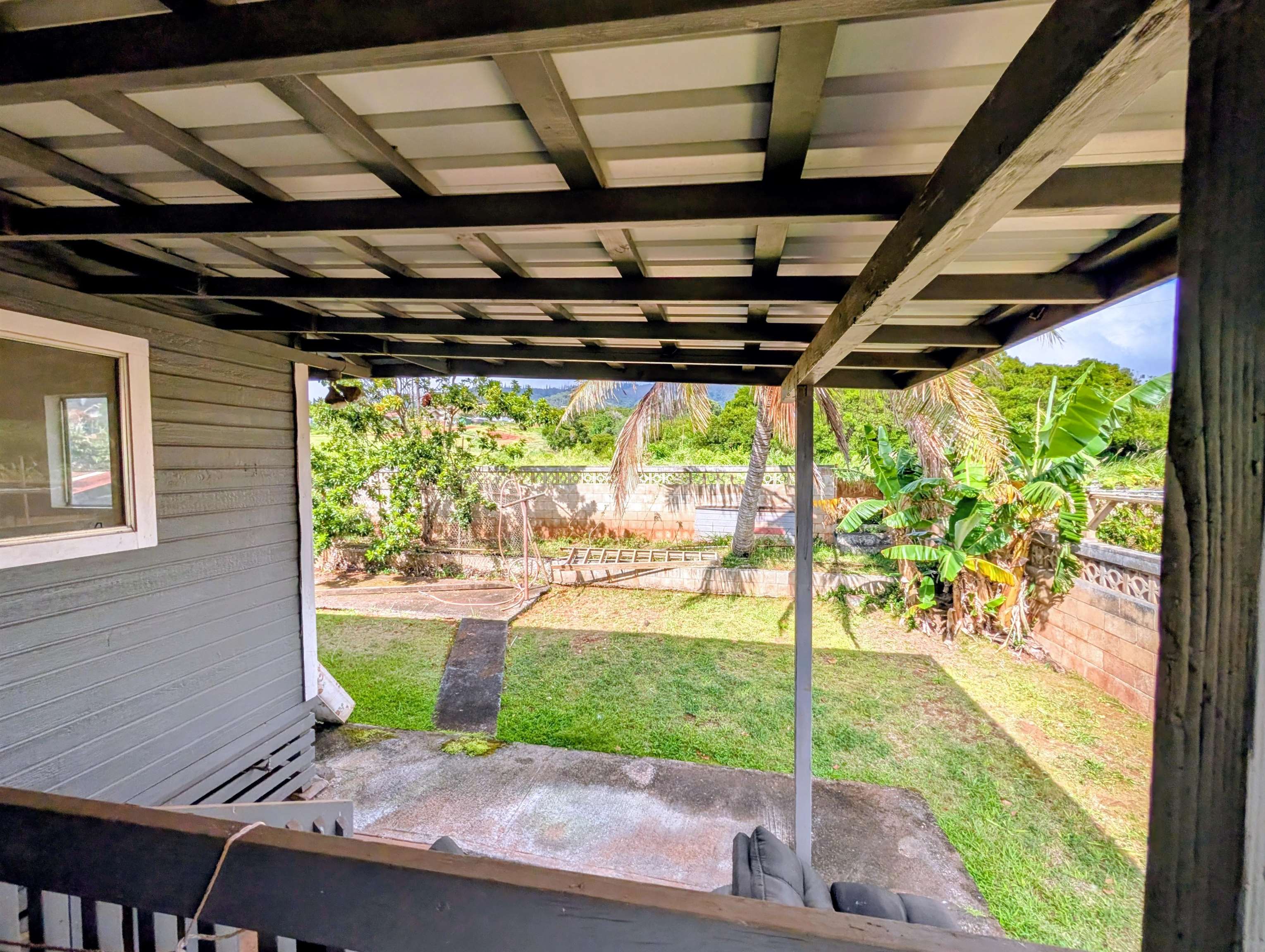 1503 Pakali St