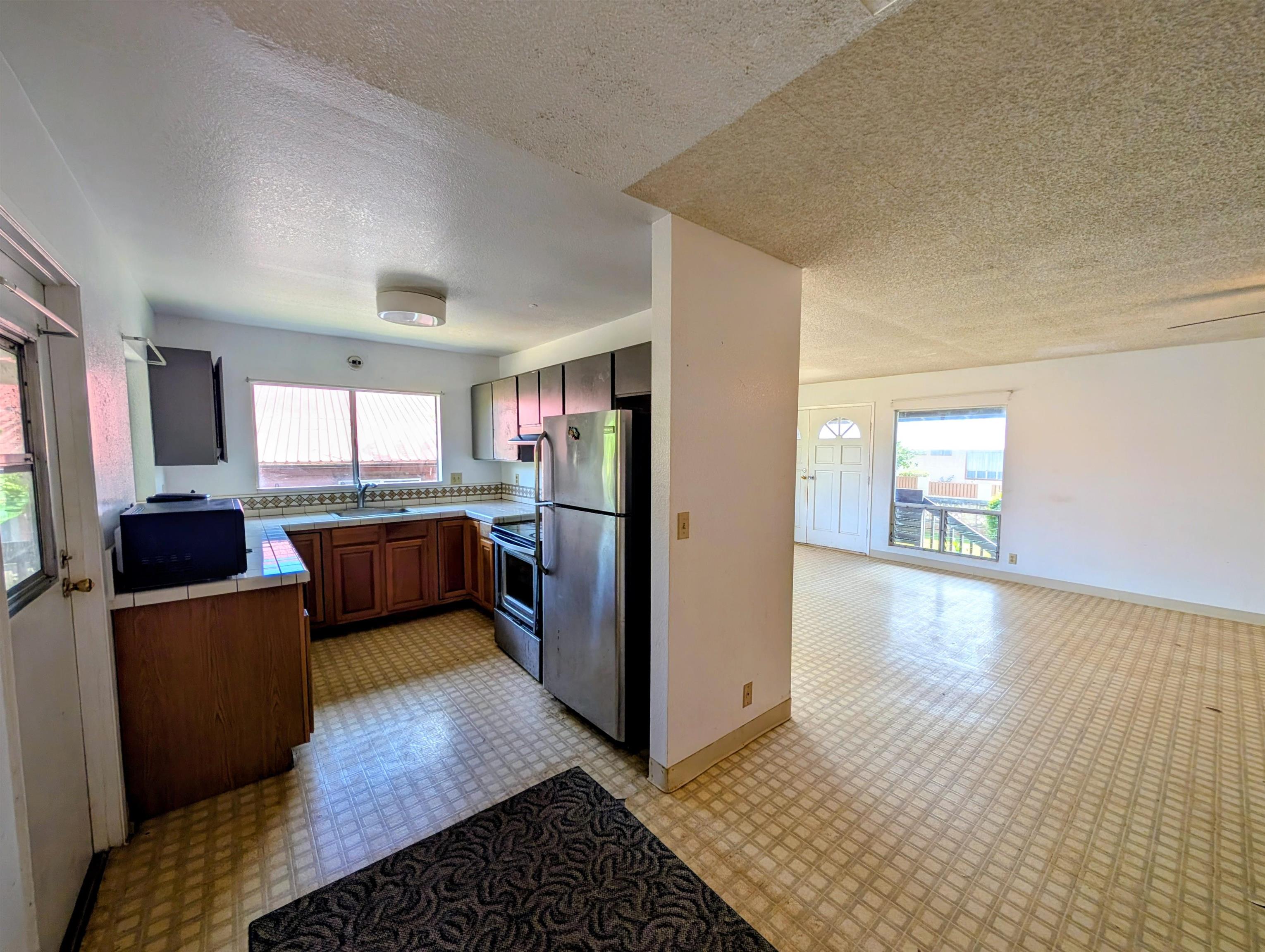 1503 Pakali St
