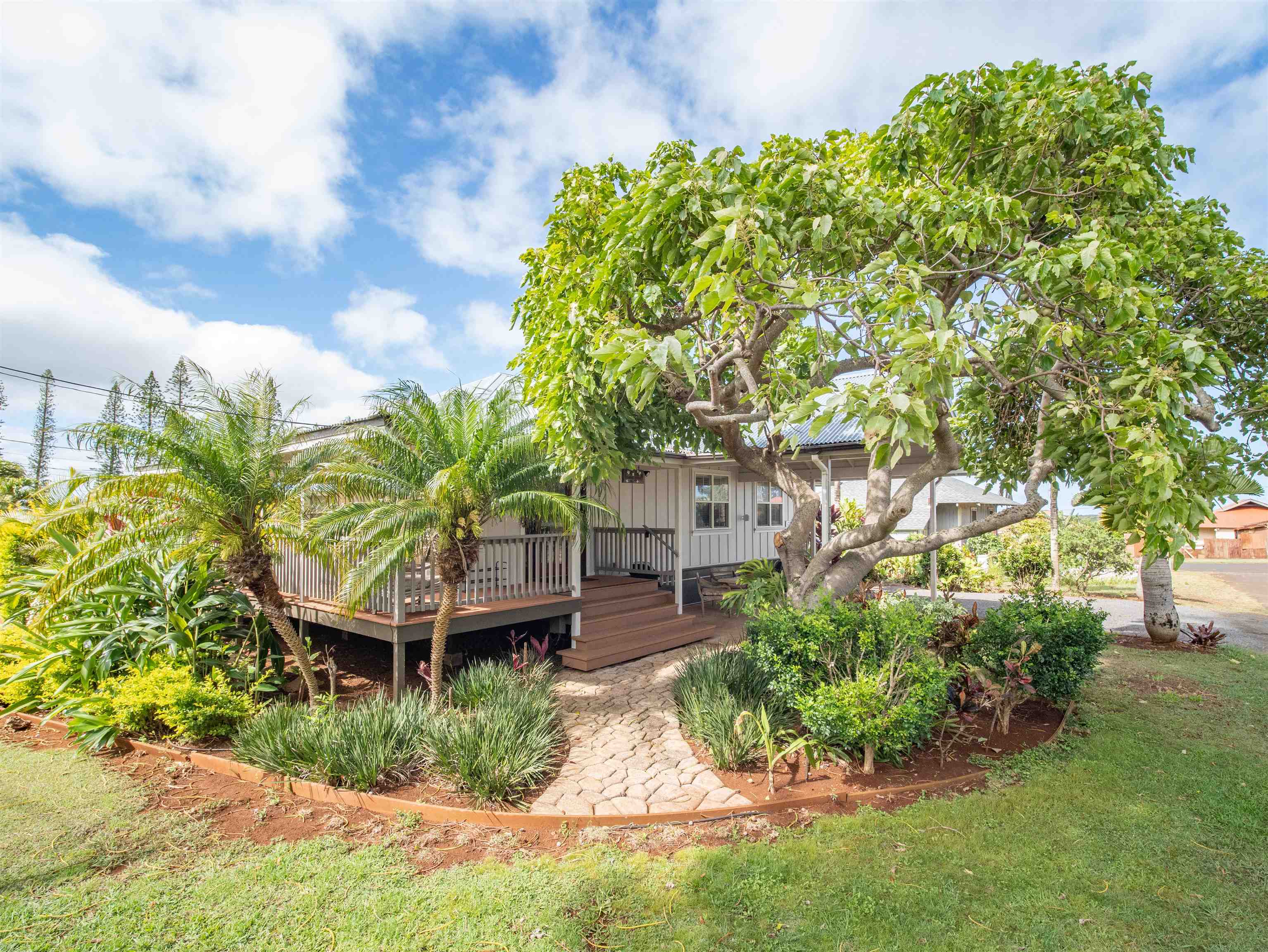 1215 Jasmine Dr