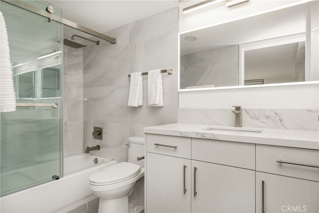 24055 Paseo Del Lago 1063