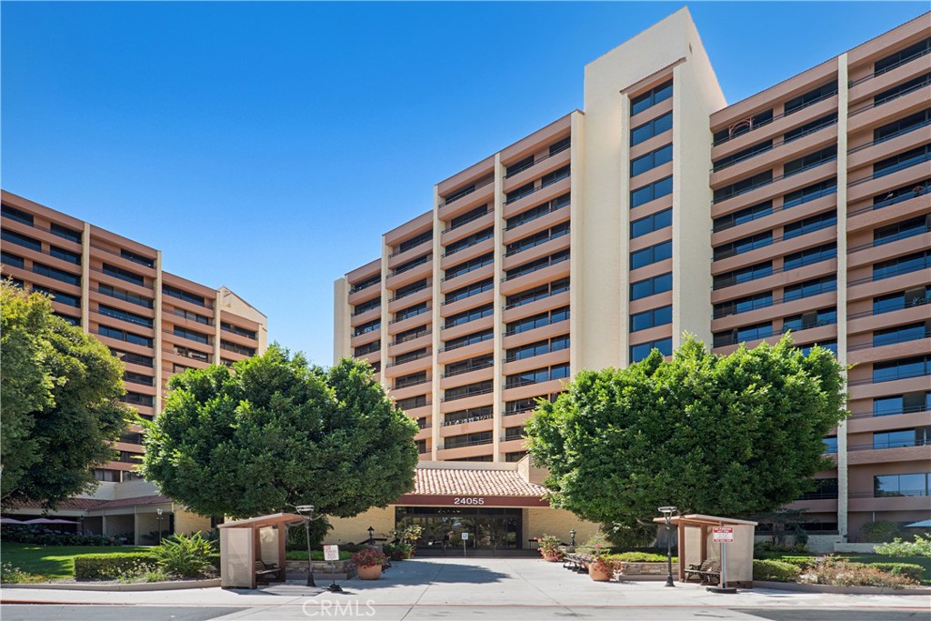 24055 Paseo Del Lago 1062