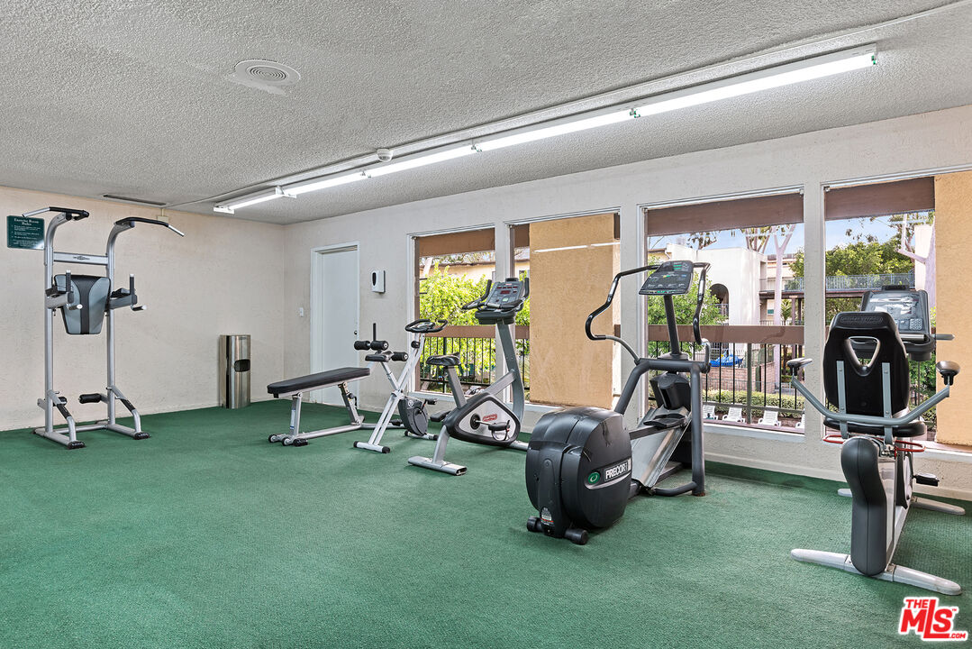 5460 White Oak Ave Unit: C201