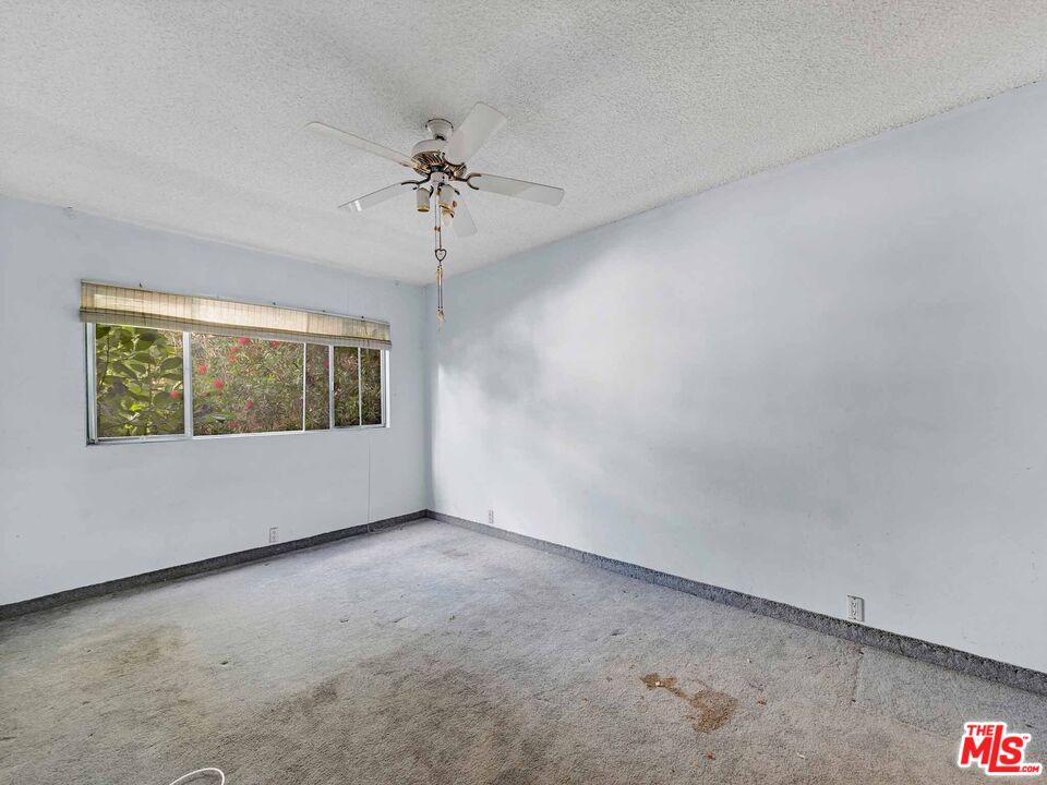 3166 S Sepulveda Blvd Unit: 22