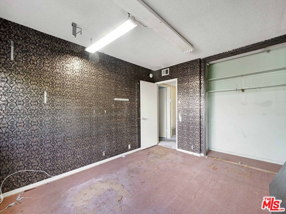 3166 S Sepulveda Blvd Unit: 22