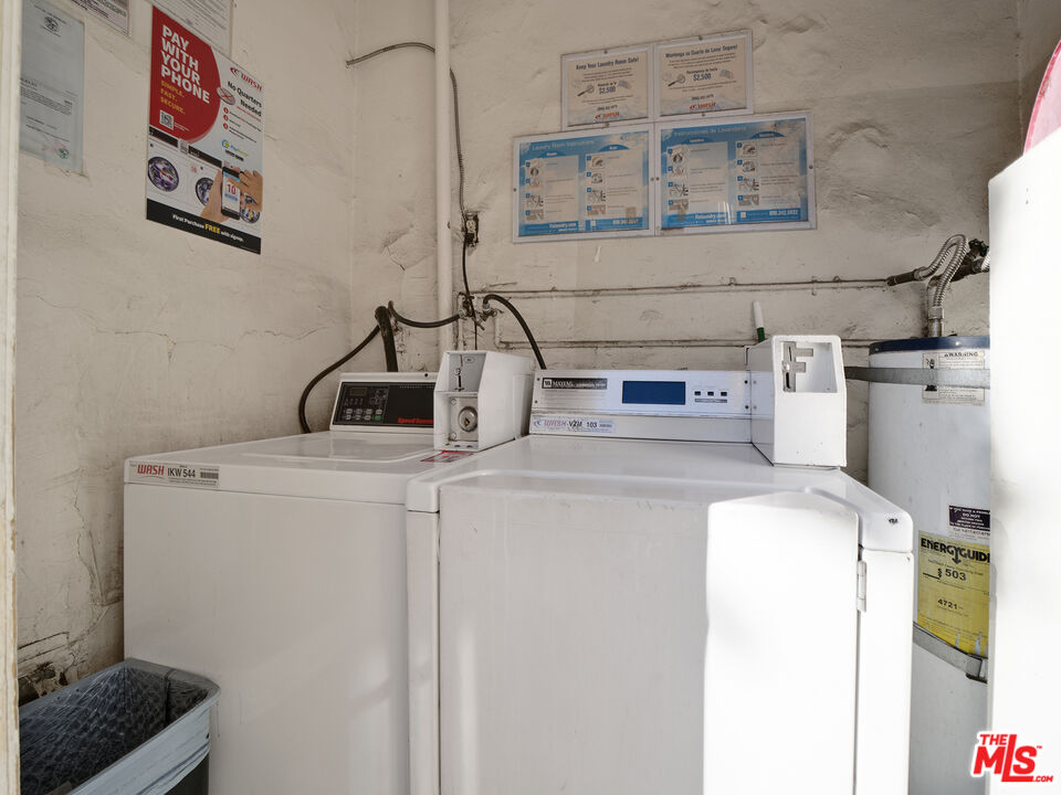 7228 Allott Ave Unit: 3