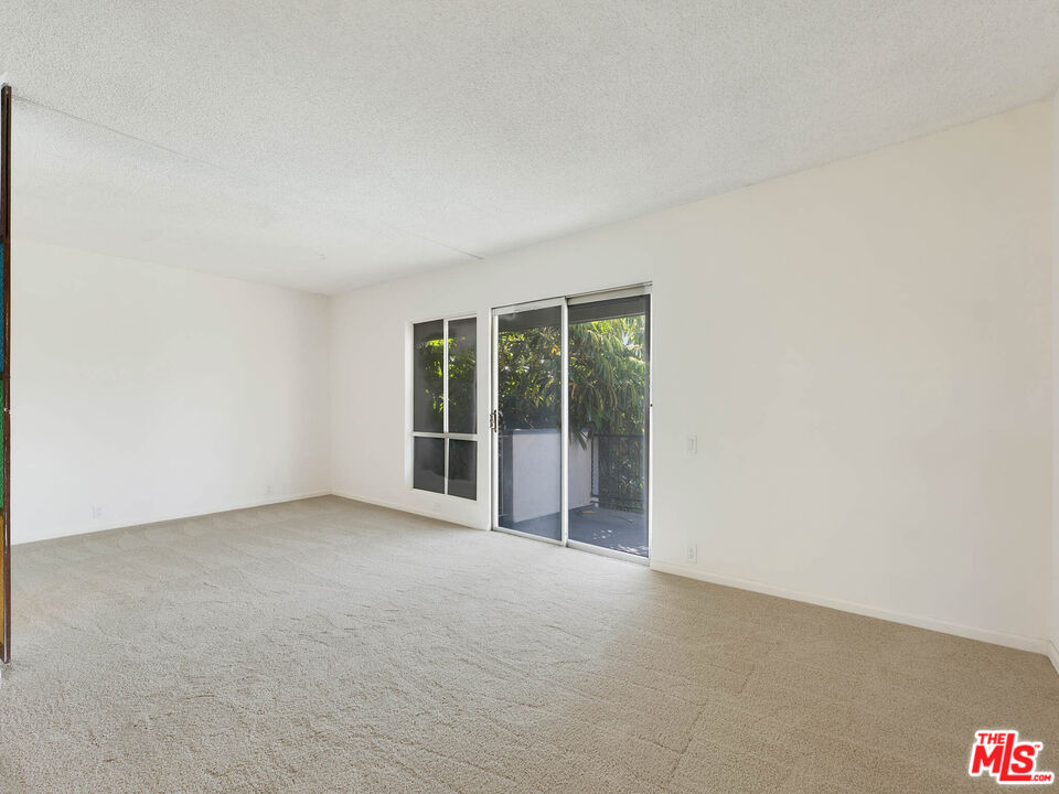 3166 S Sepulveda Blvd Unit: 22