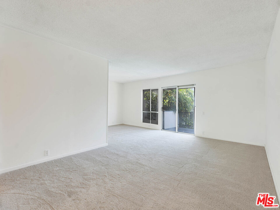 3166 S Sepulveda Blvd Unit: 22