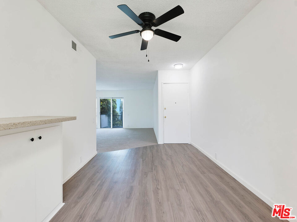3166 S Sepulveda Blvd Unit: 22