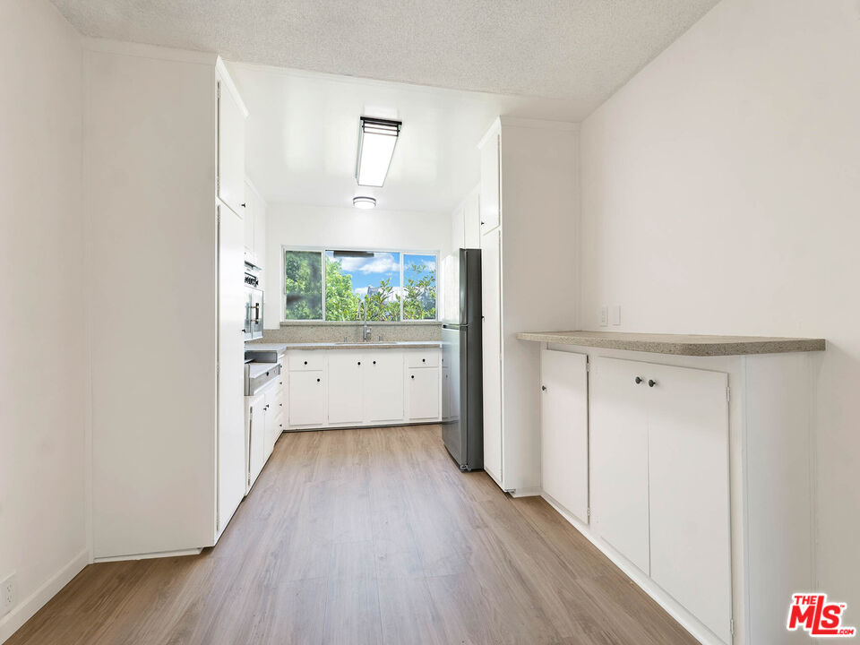 3166 S Sepulveda Blvd Unit: 22