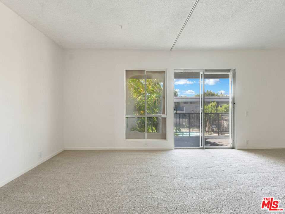 3166 S Sepulveda Blvd Unit: 22