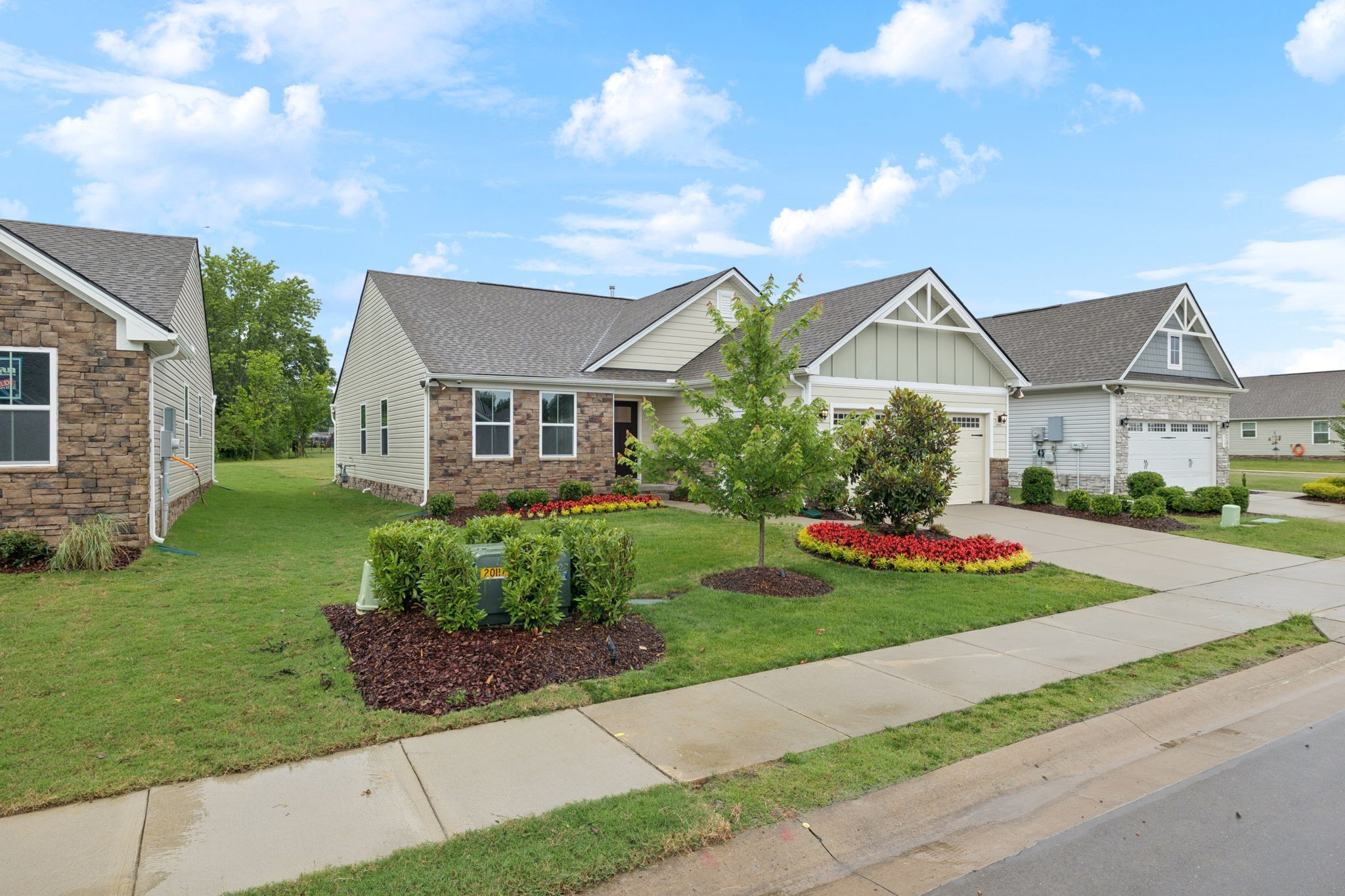 749 Wilkinson Ln