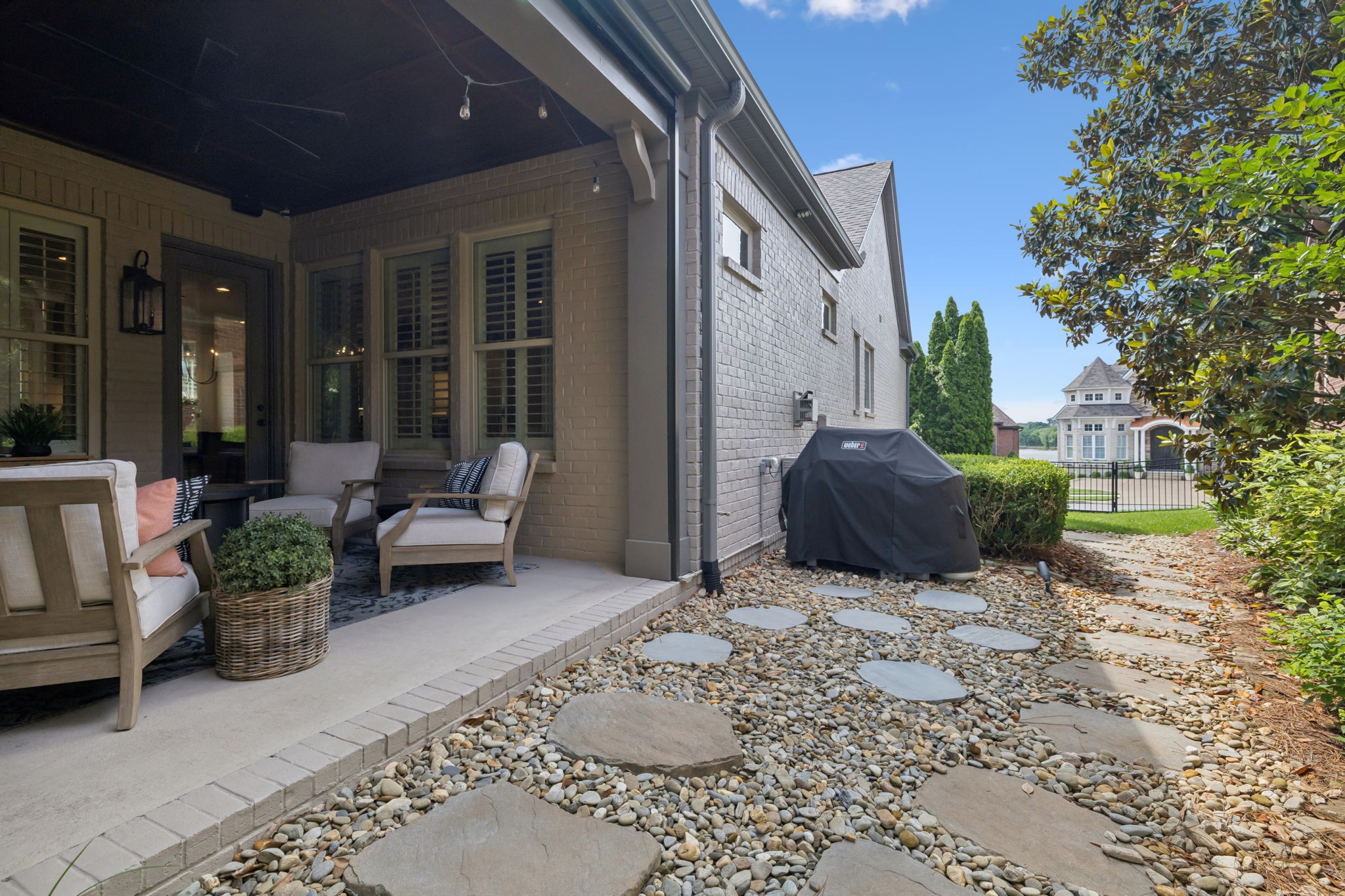 1234 Overton Cir