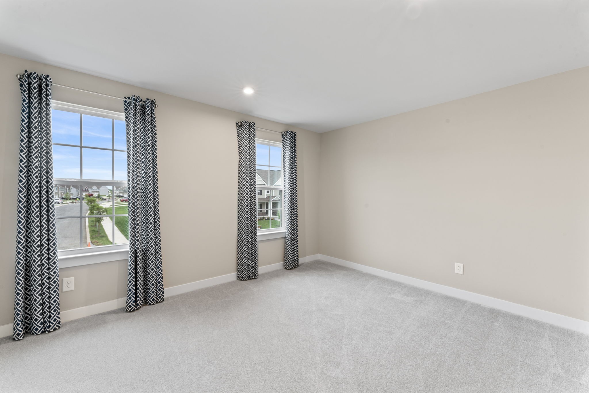 393 Ryan Ave