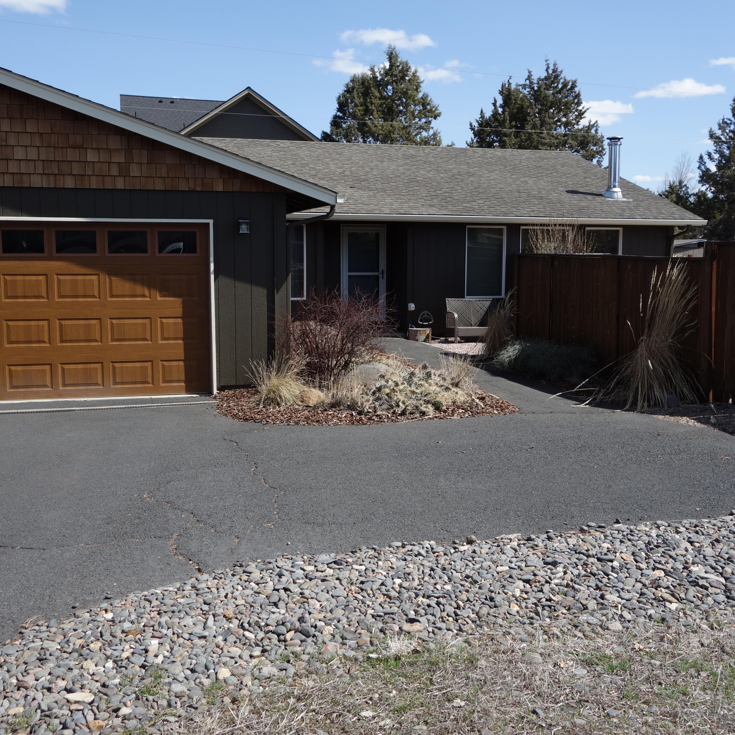 352 N Tamarack Street