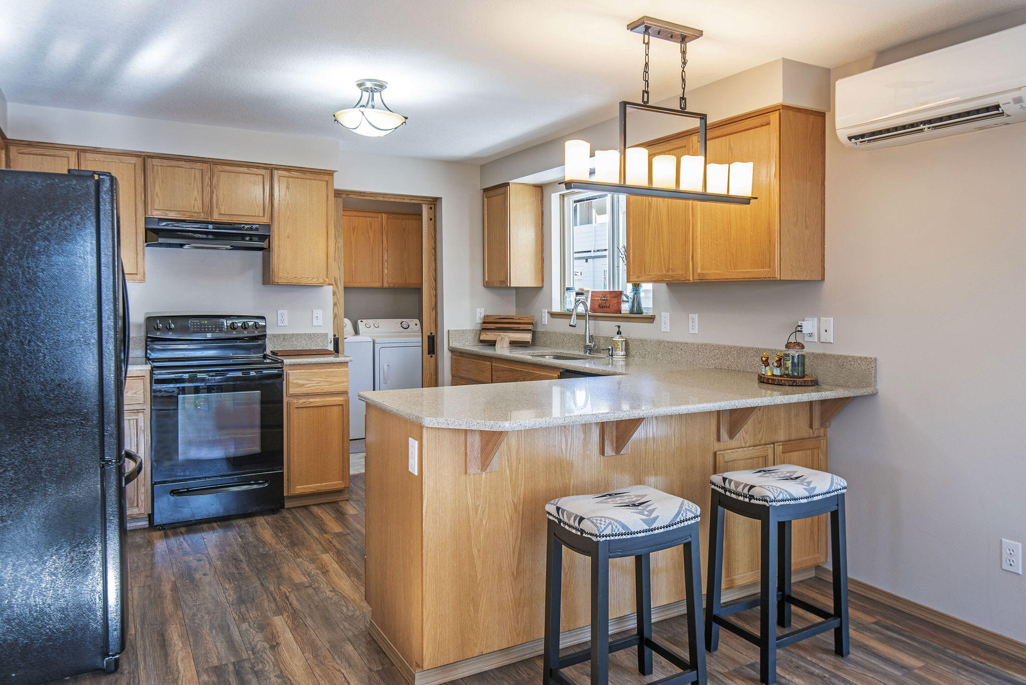 352 N Tamarack Street